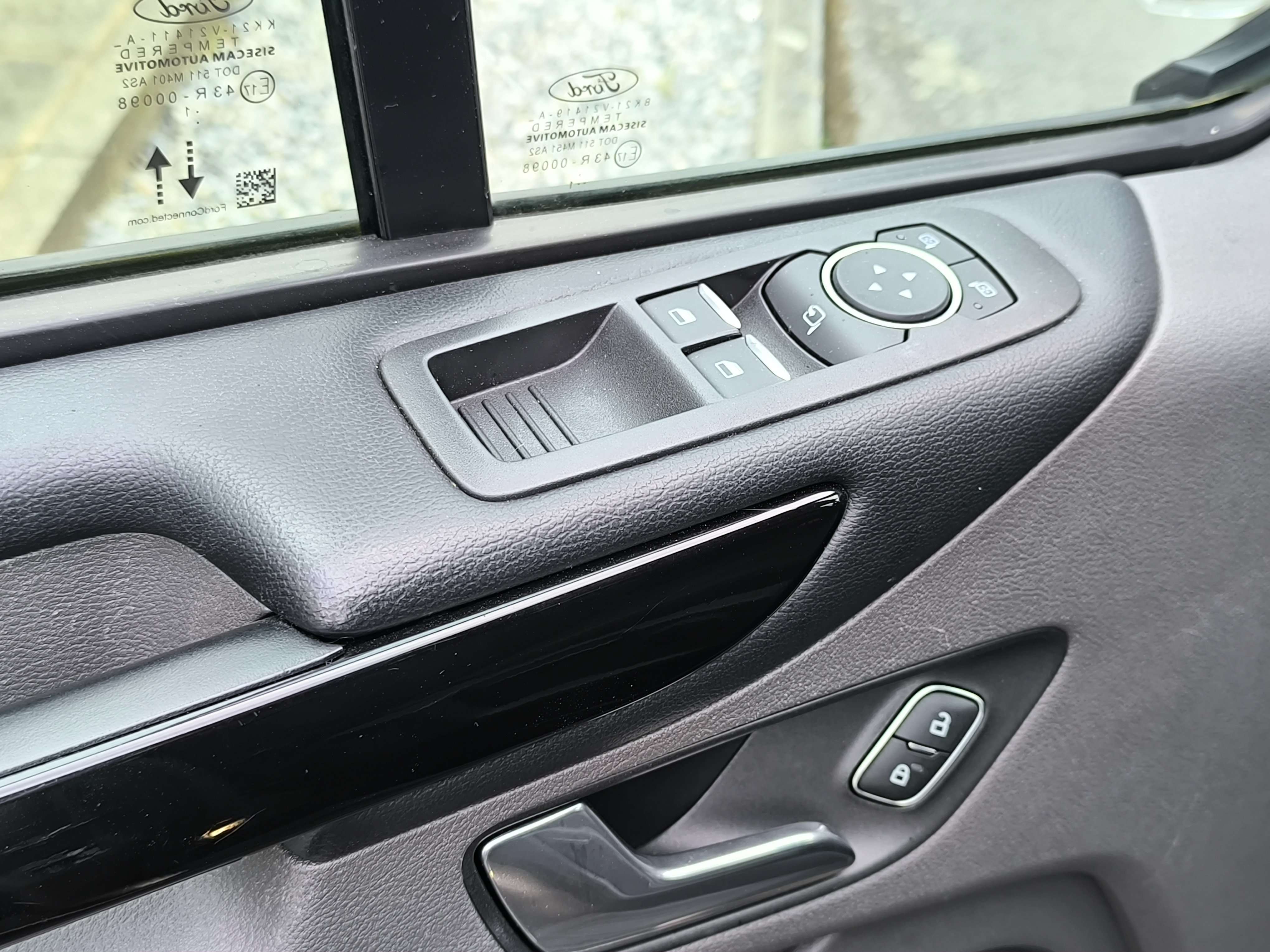 Ford Tourneo Custom 2.0 TDCi L1H1 Trend S/S 8 PLACES CLIM GPS