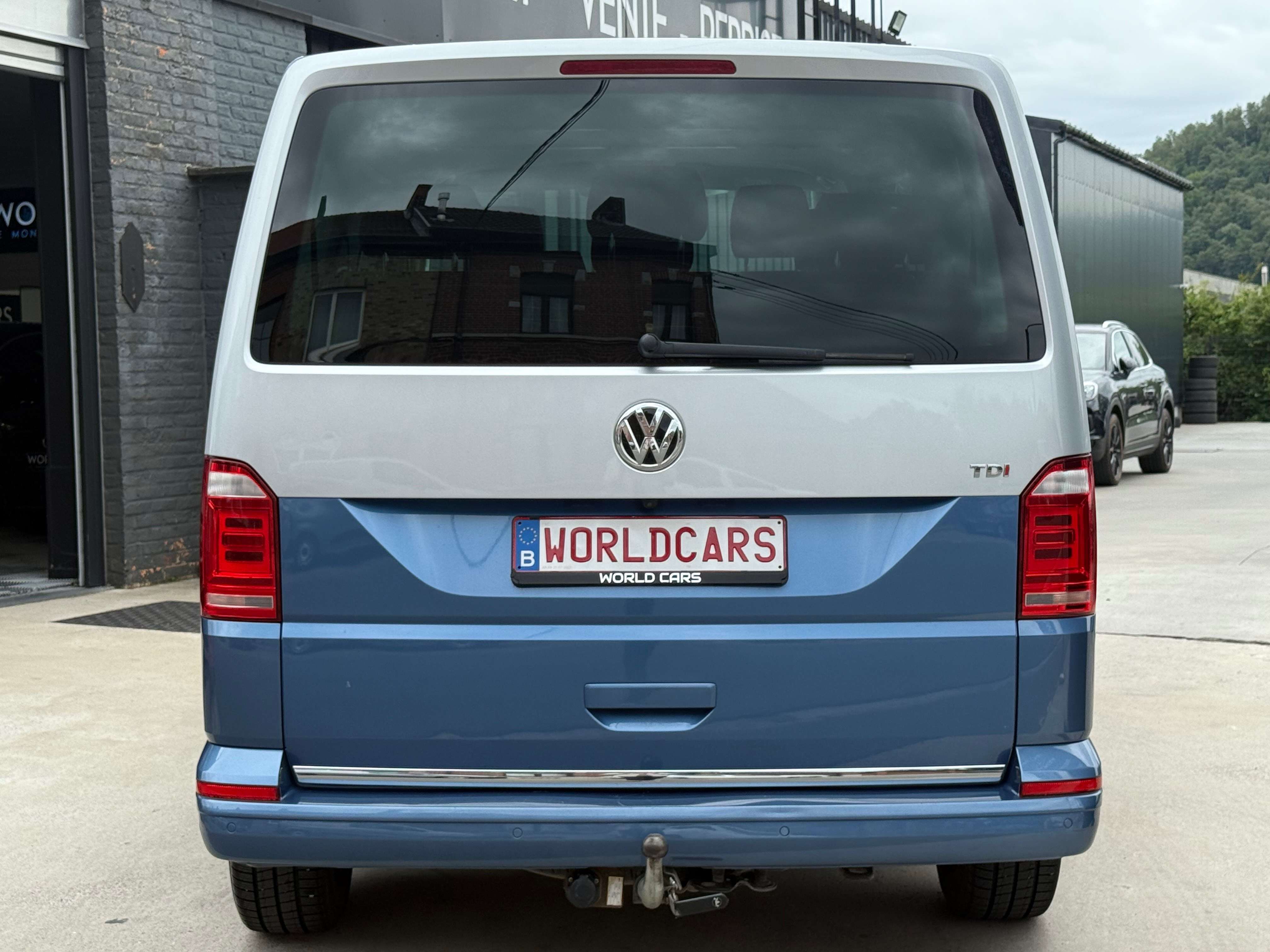 Volkswagen T6 Caravelle 2.0 TDi 150CV DSG TVAC*BTWIN - 8 PLACES- DISTRONIC - CAMERA - NAVIGATION - CARPLAY- FRONT ASSIST - GARANTIE 12MOIS