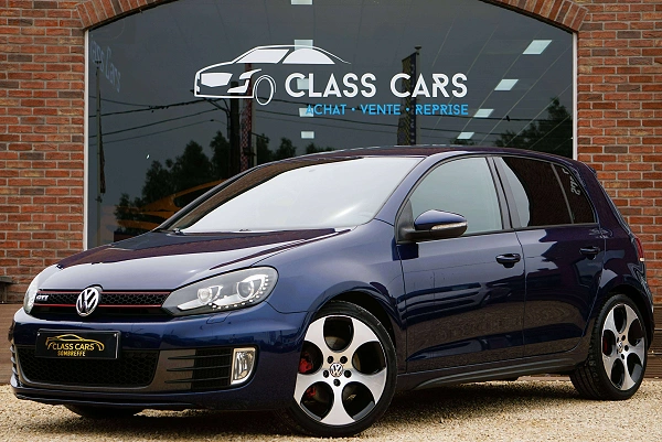 Volkswagen Golf GTI 2.0 TSI DSG6 BI-XENON PDC CLIMTRONIC CARNET COMPLET