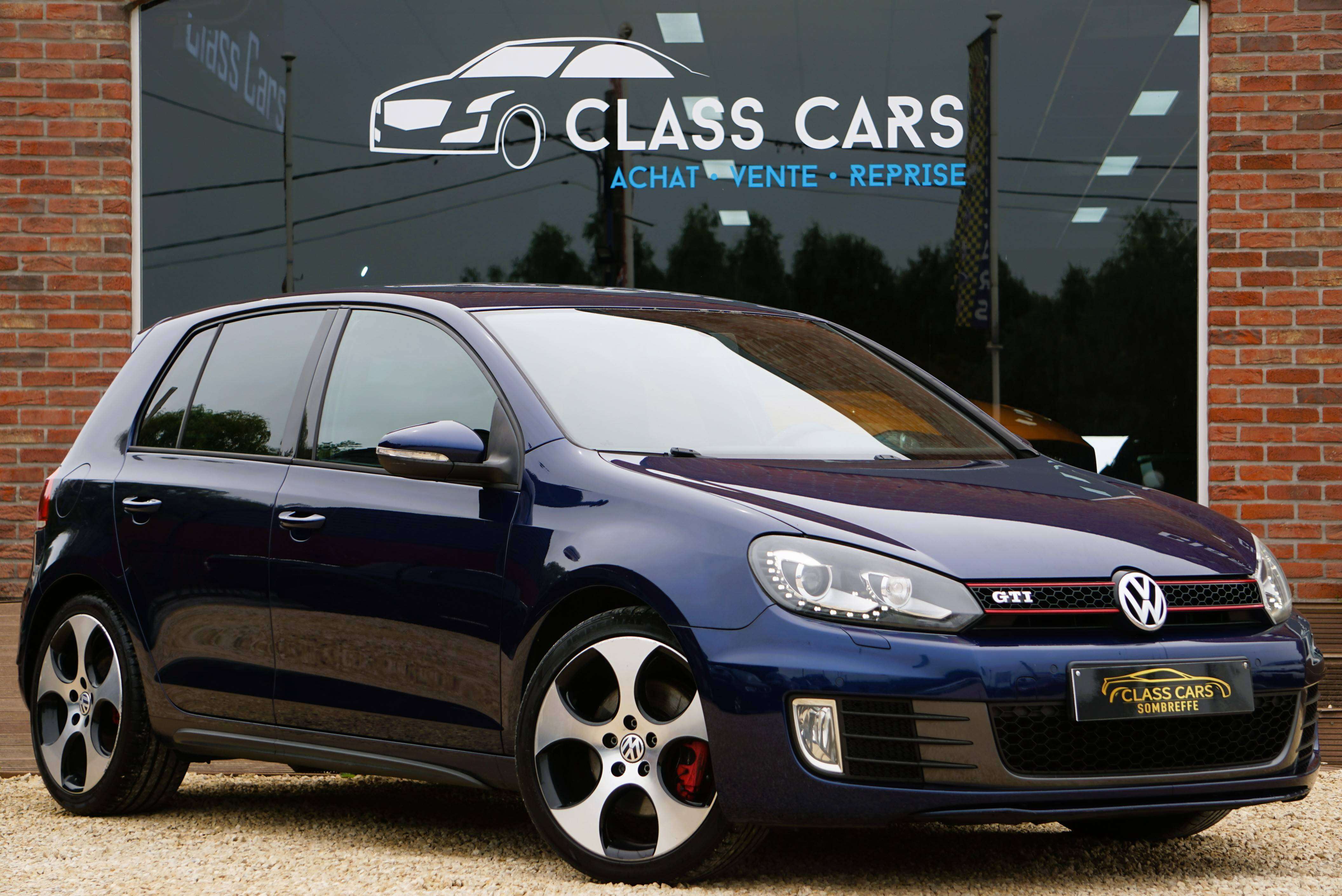 Volkswagen Golf GTI 2.0 TSI DSG6 BI-XENON PDC CLIMTRONIC CARNET COMPLET