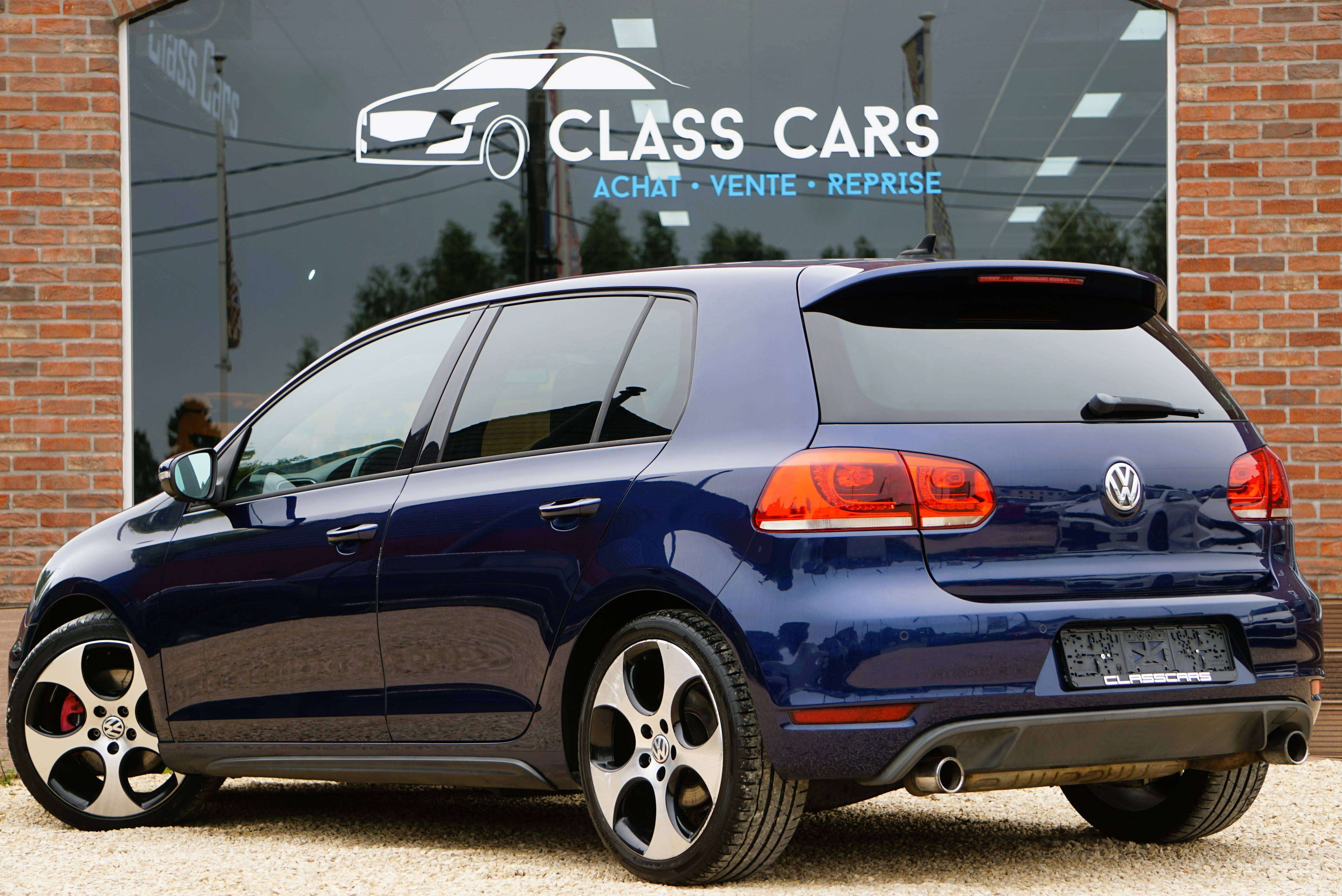 Volkswagen Golf GTI 2.0 TSI DSG6 BI-XENON PDC CLIMTRONIC CARNET COMPLET
