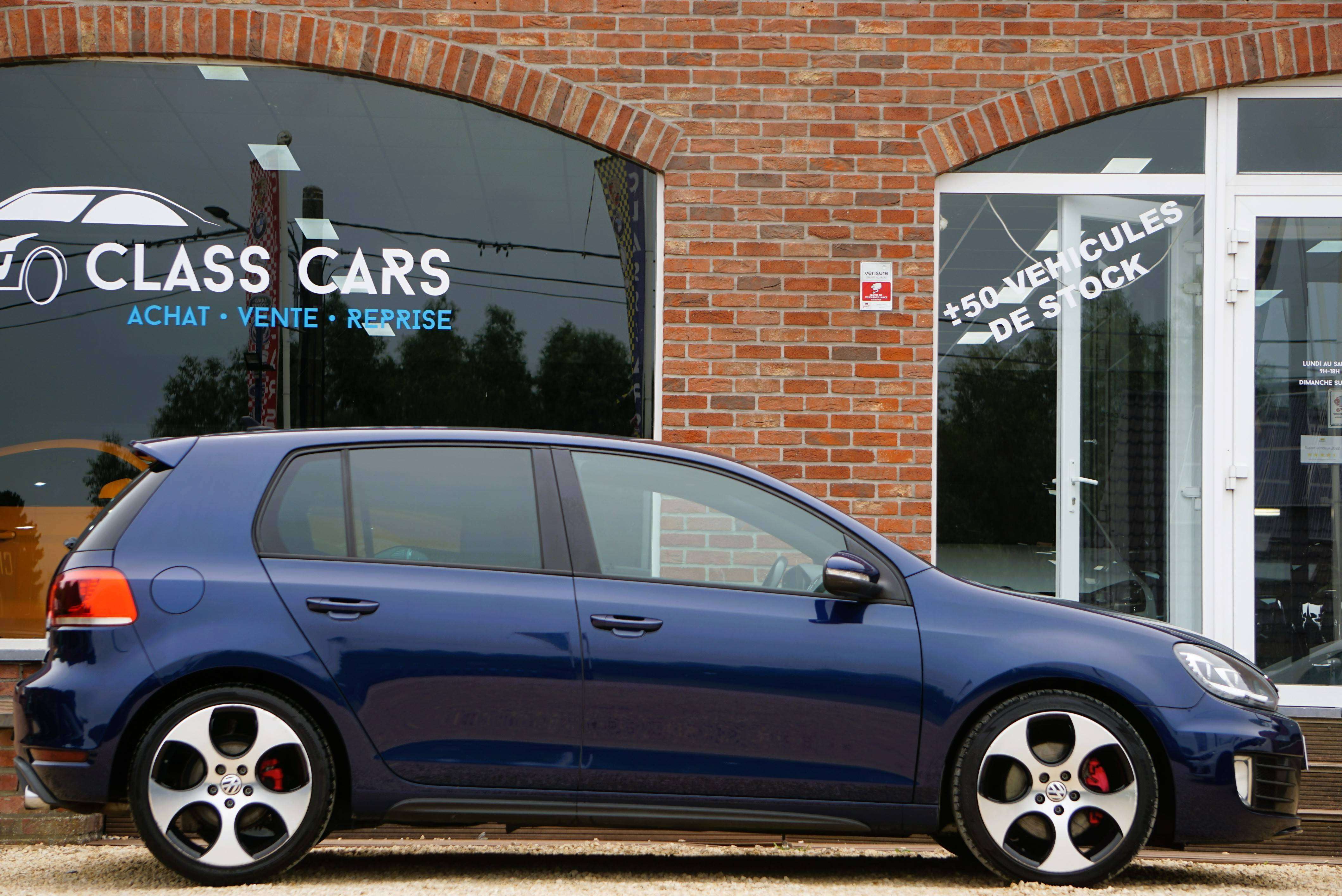 Volkswagen Golf GTI 2.0 TSI DSG6 BI-XENON PDC CLIMTRONIC CARNET COMPLET