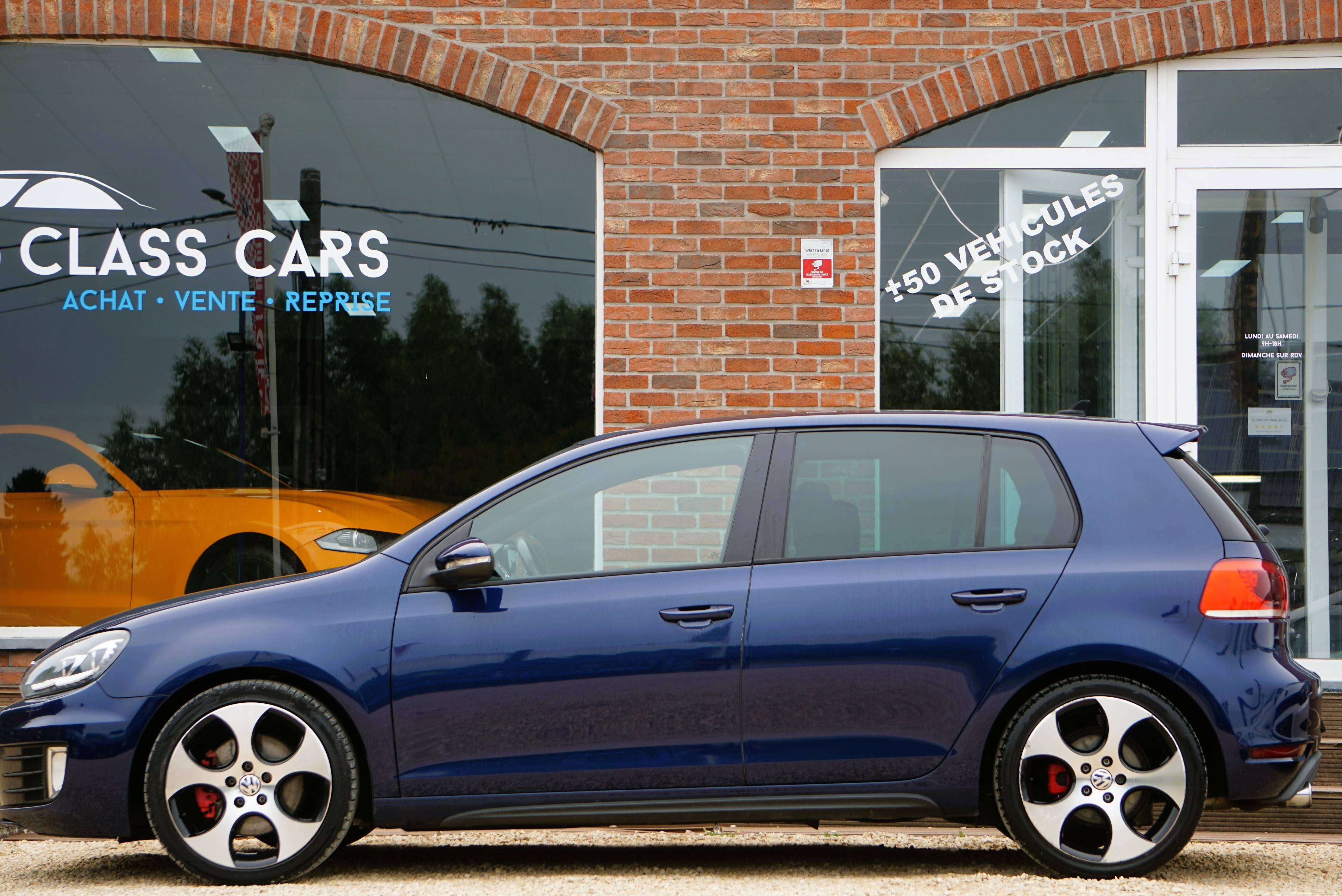 Volkswagen Golf GTI 2.0 TSI DSG6 BI-XENON PDC CLIMTRONIC CARNET COMPLET