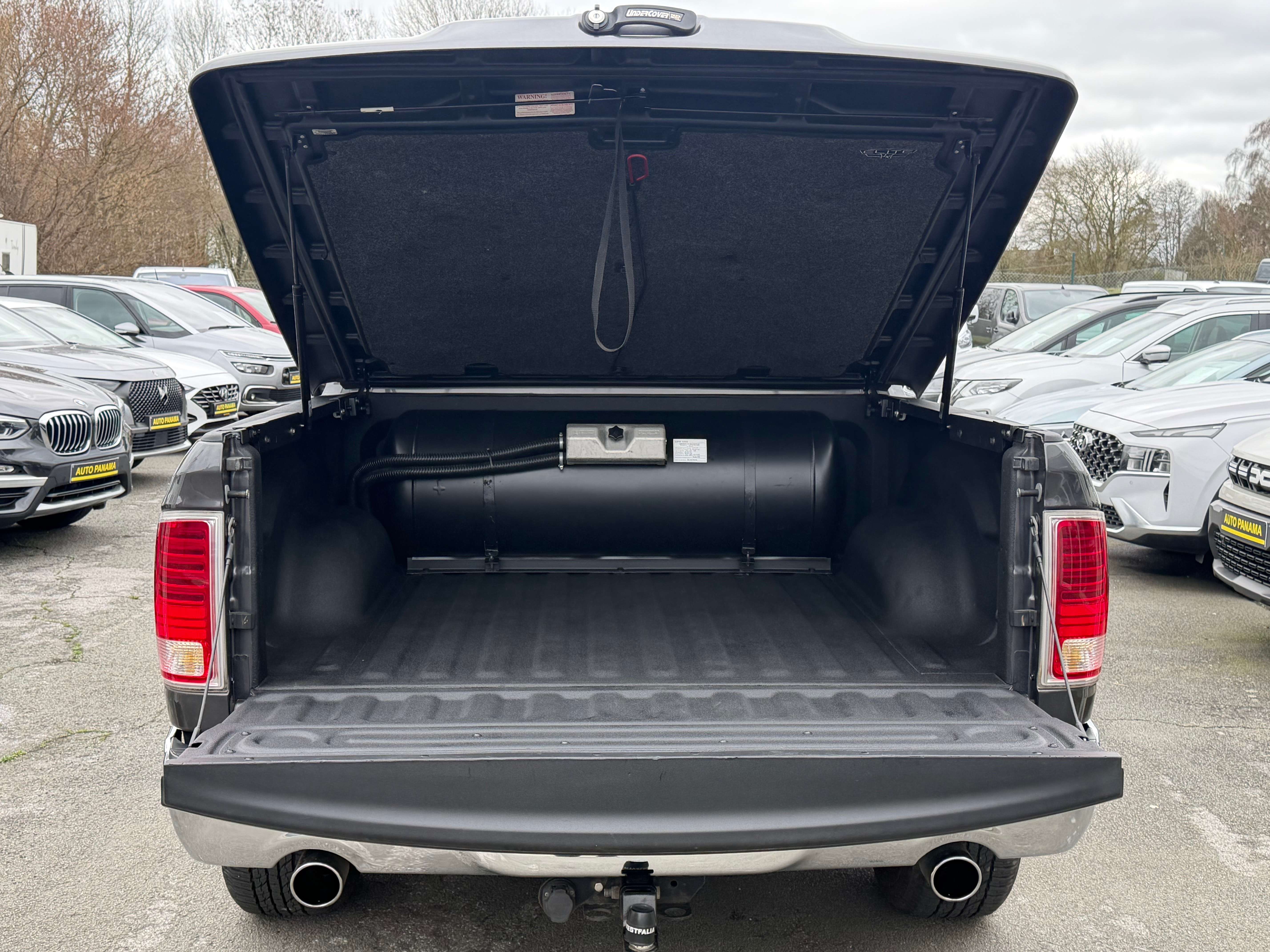 Dodge RAM RAM 5.7 V8 LPG 401CV LARAMIE PNEUMATIQUE CREWCAB