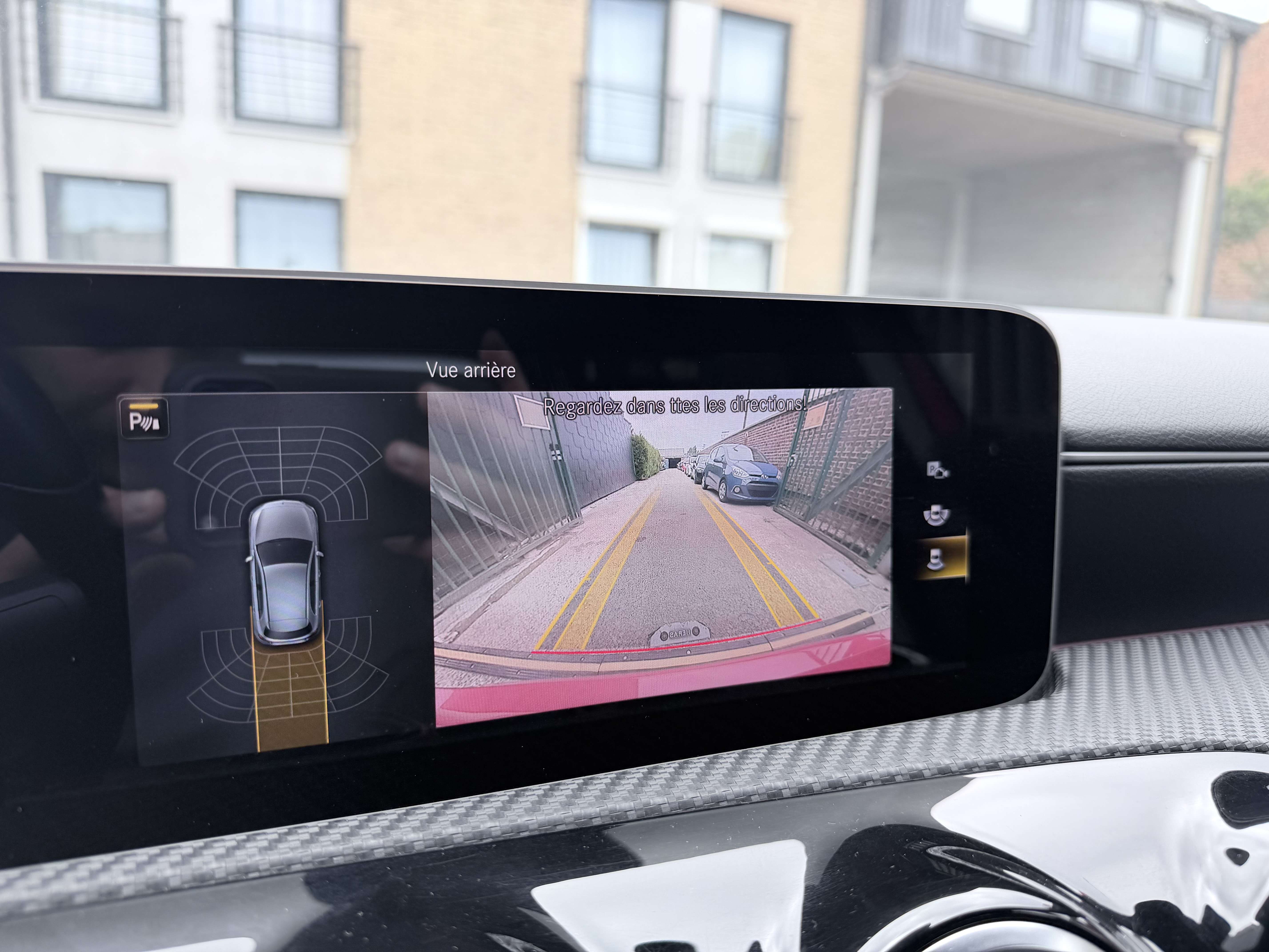 Mercedes-Benz A 180 EDITION AUTOMAAT | CARPLAY | AIRCO | NAVI | CRUISE