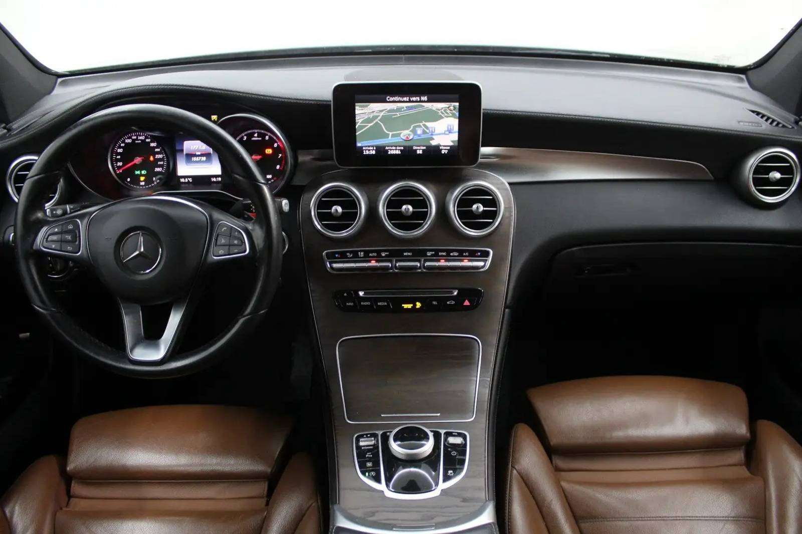 Mercedes-Benz GLC 250 GLC 250 4-Matic * AMG * PANO * GARANTIE *