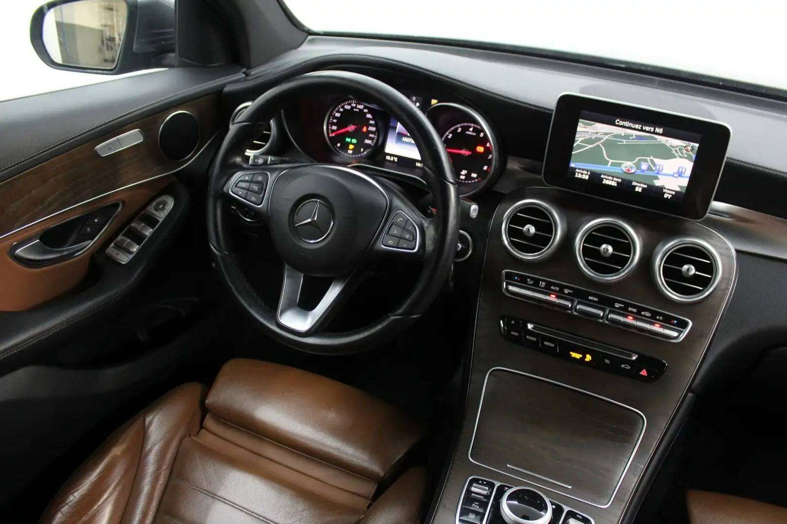 Mercedes-Benz GLC 250 GLC 250 4-Matic * AMG * PANO * GARANTIE *