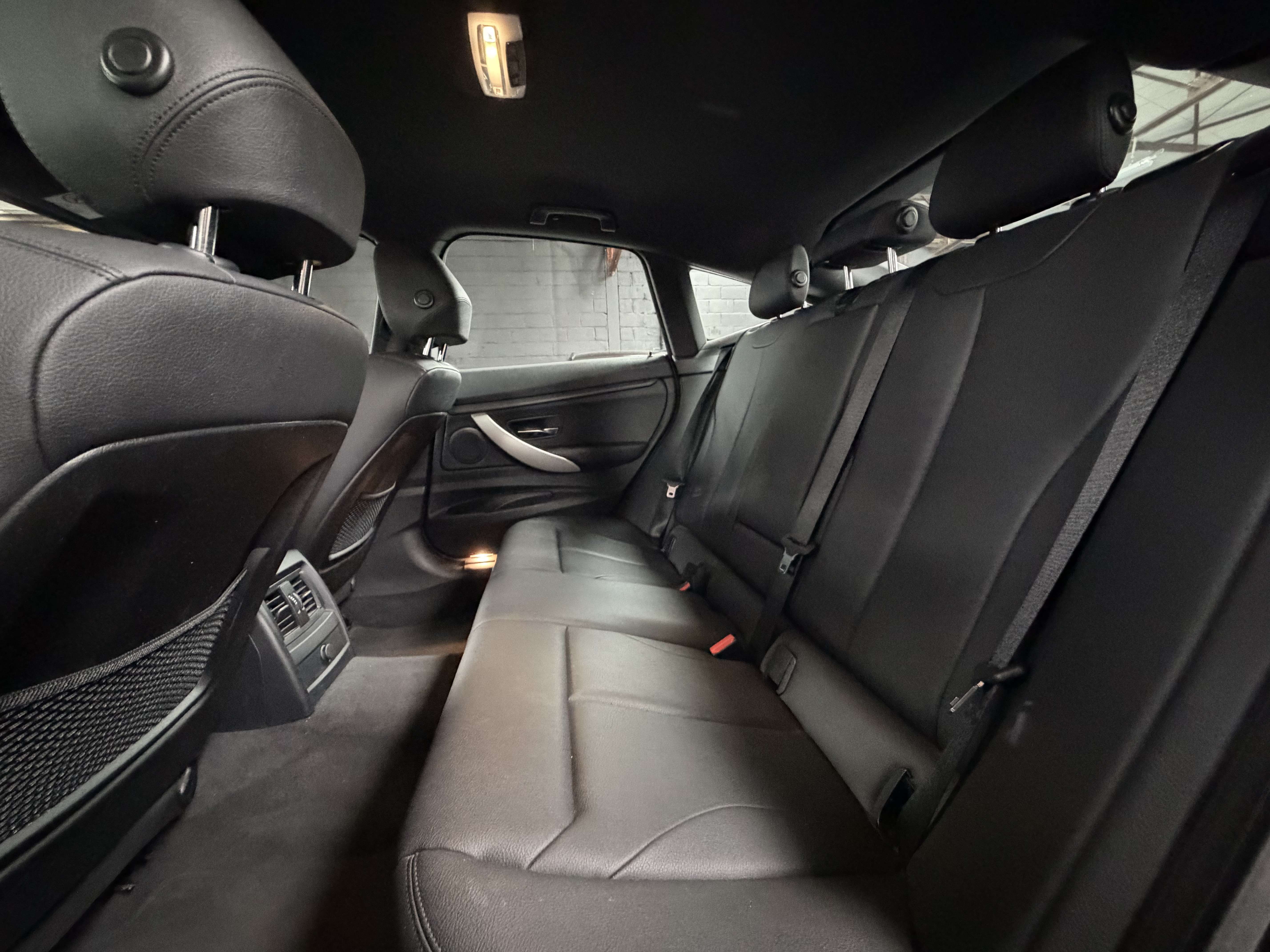 BMW 318 Gran Turismo dA * TVA * GPS * RADAR AR * CUIR * SIEGE CH * GARANTIE