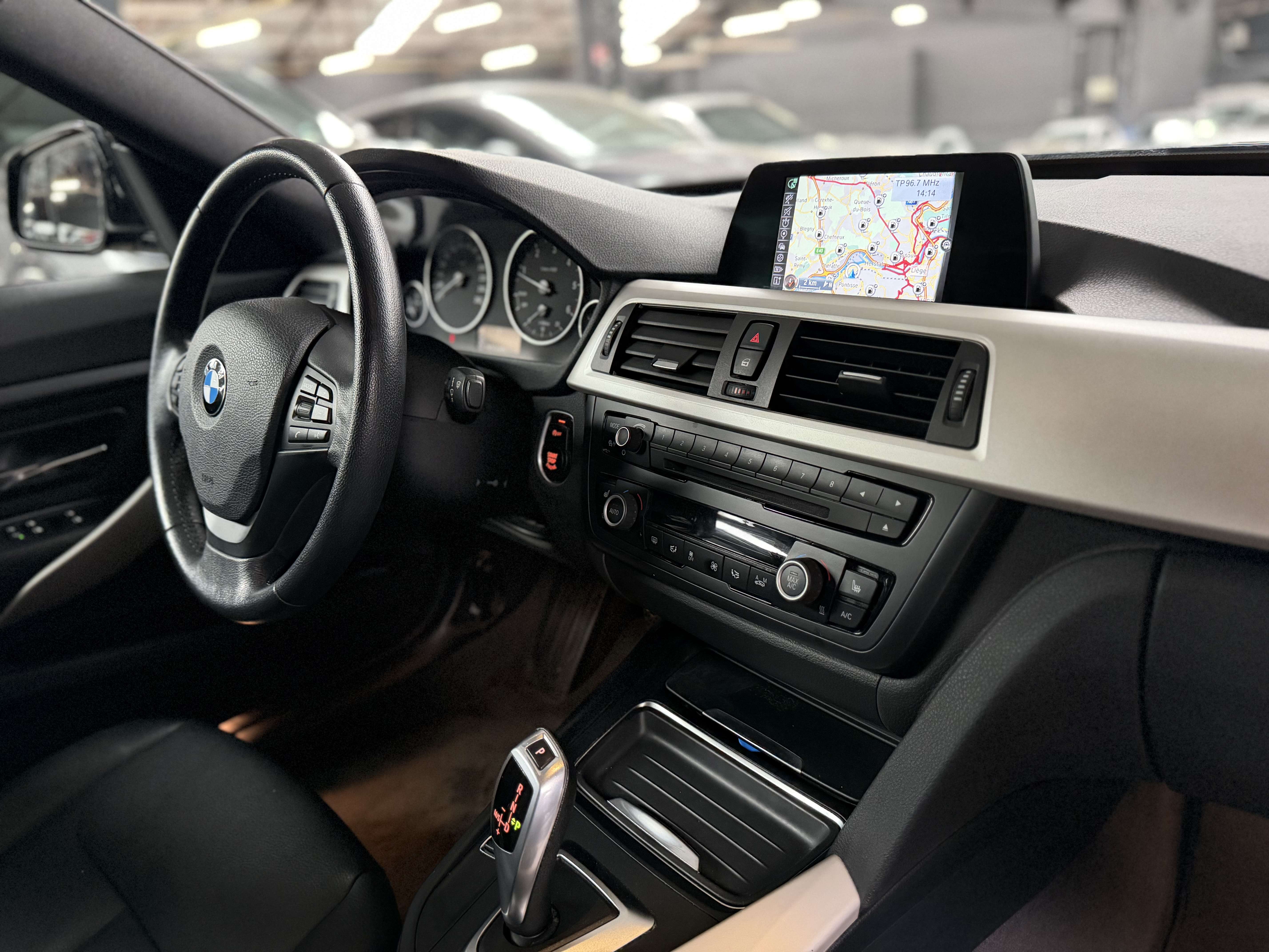 BMW 318 Gran Turismo dA * TVA * GPS * RADAR AR * CUIR * SIEGE CH * GARANTIE