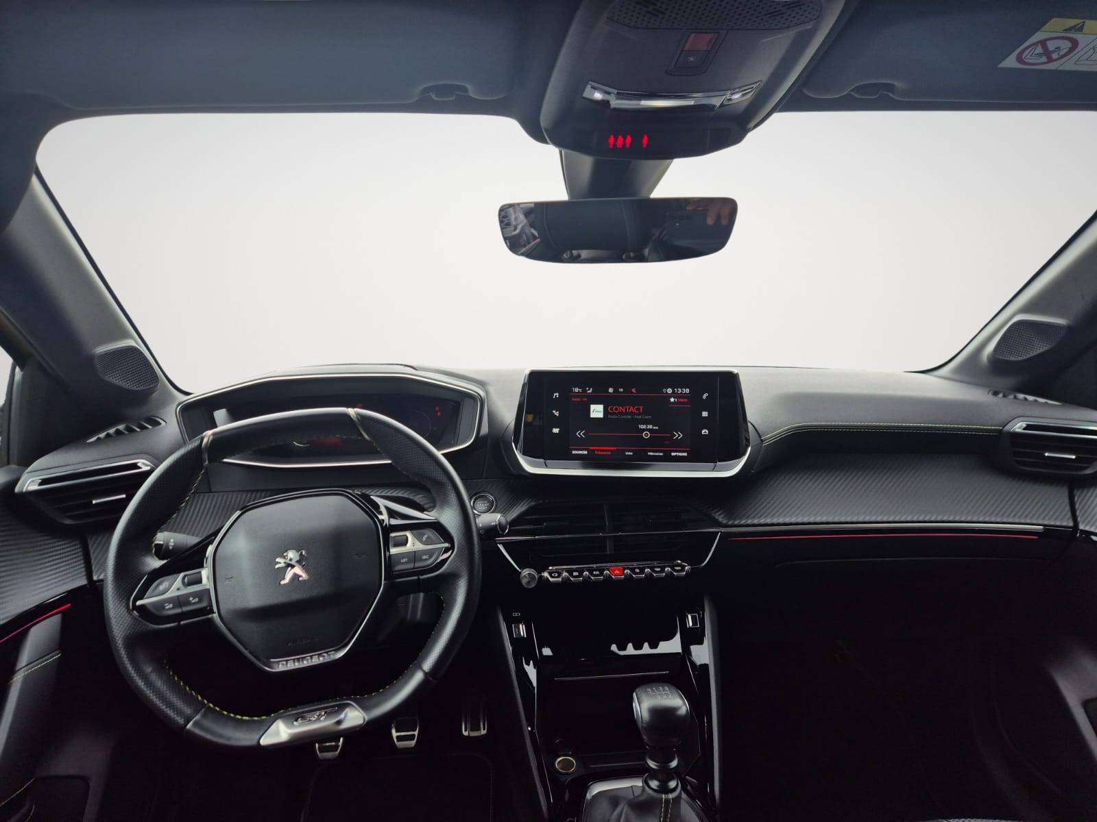 Peugeot 208 1.2i GT Line / Carplay / Camera + Capteurs / Garantie 12 mois
