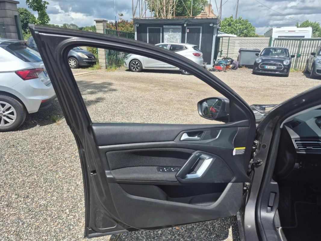 Peugeot 308 GENERATION-II 1.5 BLUEHDI 130 Active Business EAT BVA START-STOP