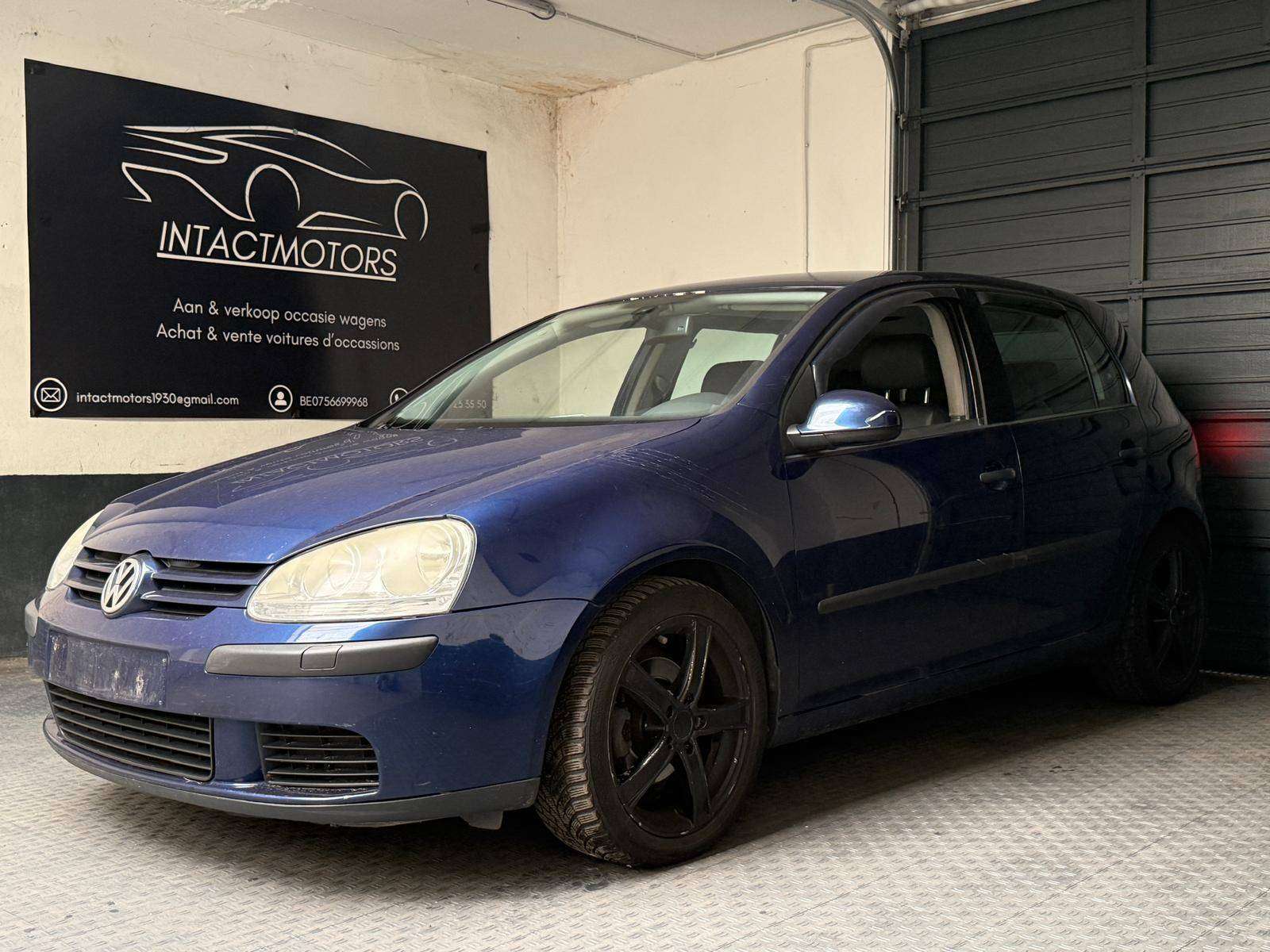 Volkswagen Golf Golf 1.6i 16v FSI Sportline Tiptronic