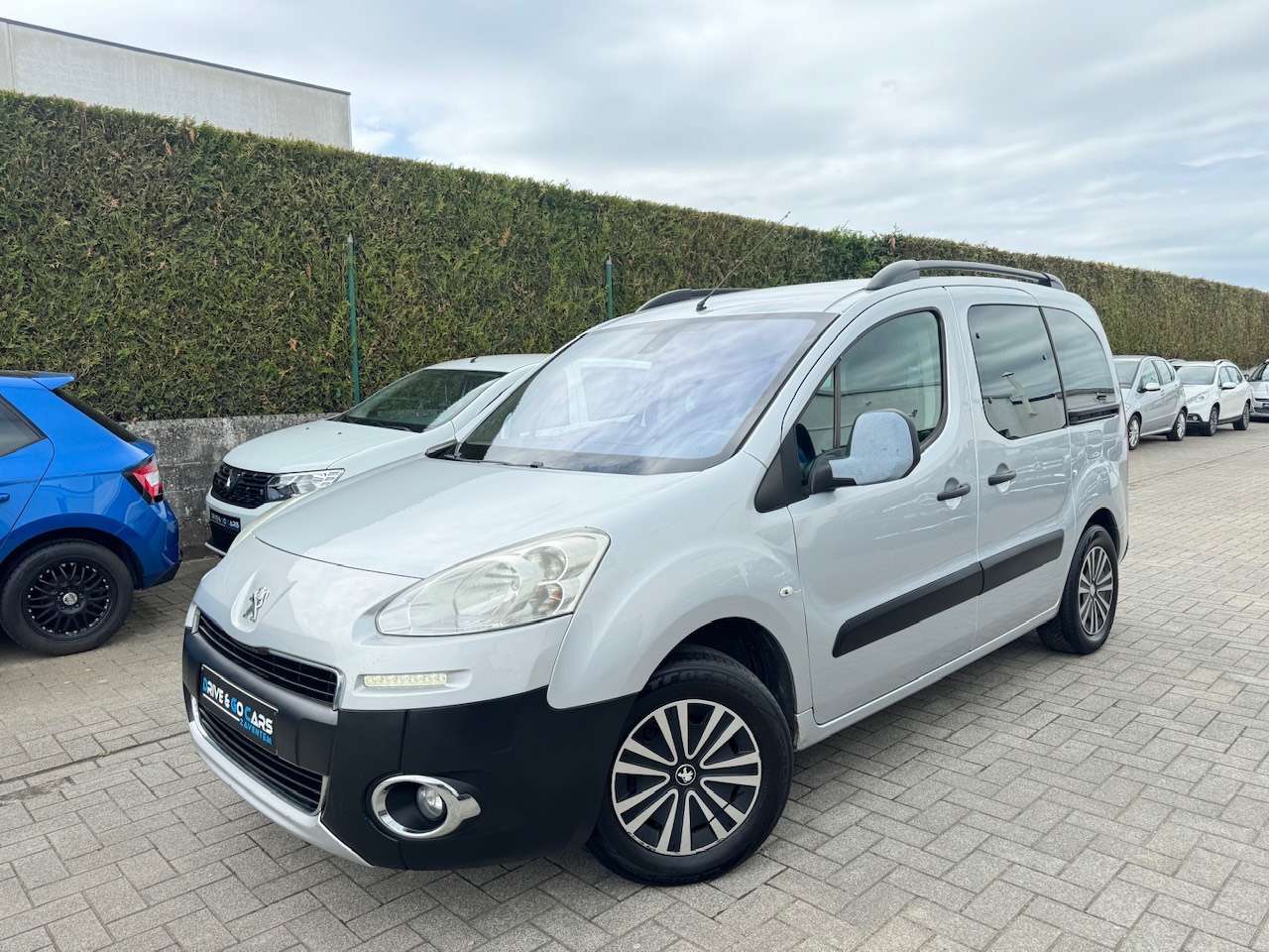 Peugeot Partner Tepee Outdoor 1.6 e-HDi
