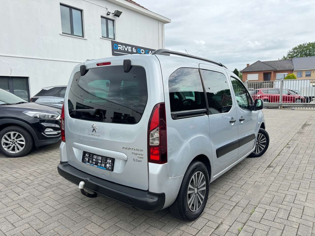Peugeot Partner Tepee Outdoor 1.6 e-HDi