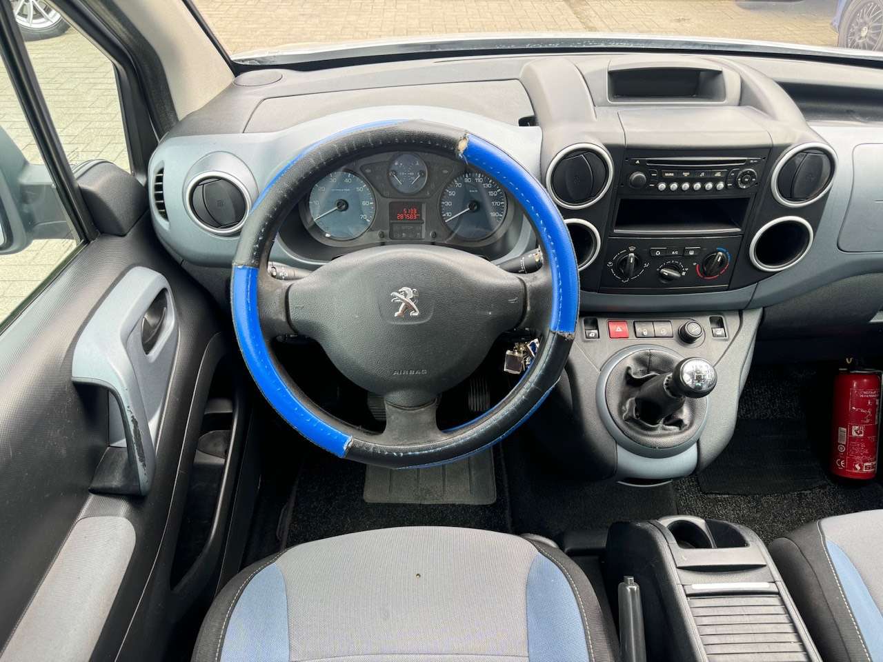 Peugeot Partner Tepee Outdoor 1.6 e-HDi