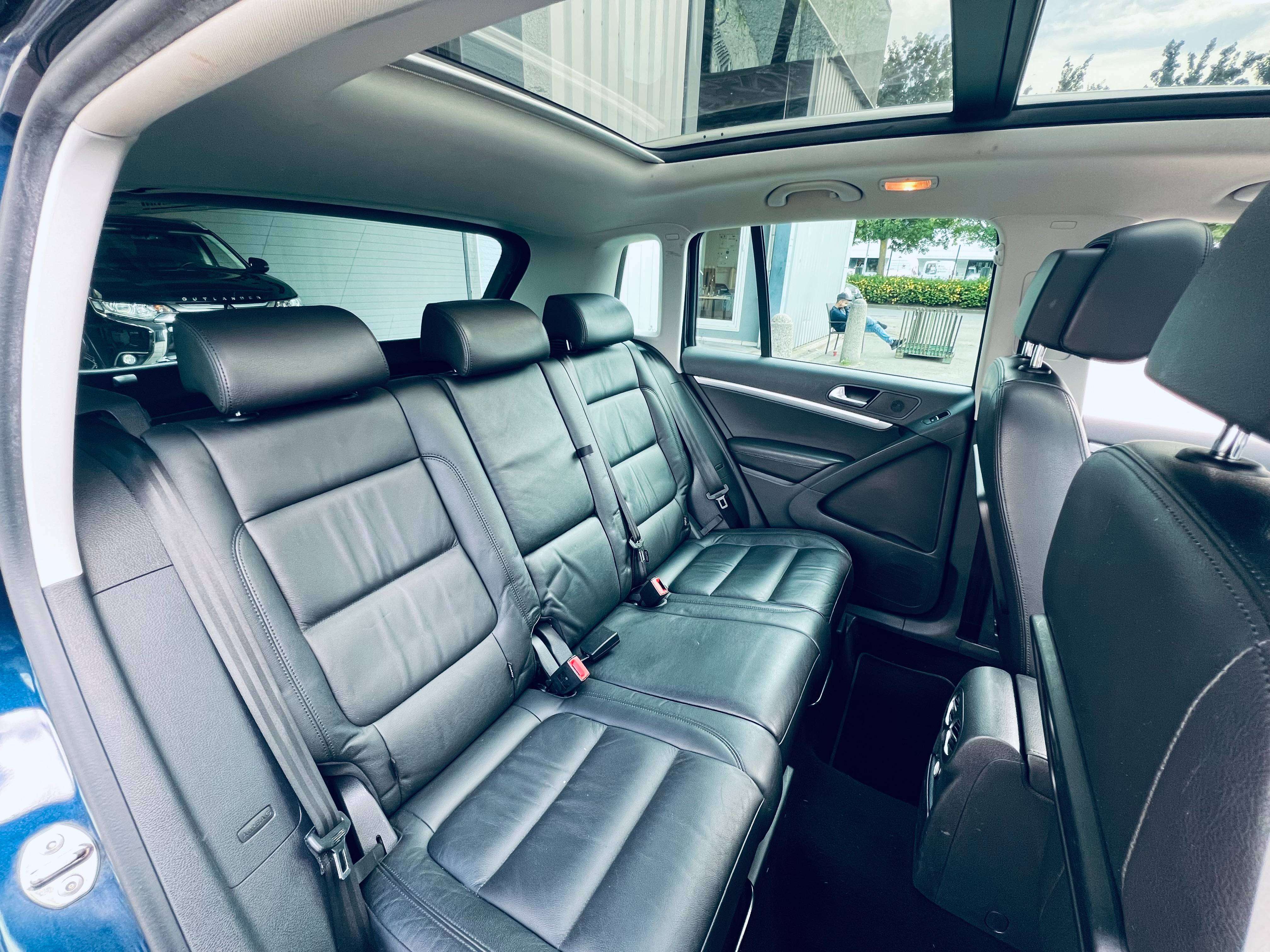 Volkswagen Tiguan 1.4 TSI Sport+NAVI+CUIR+PANO+CARNET+CARPASS