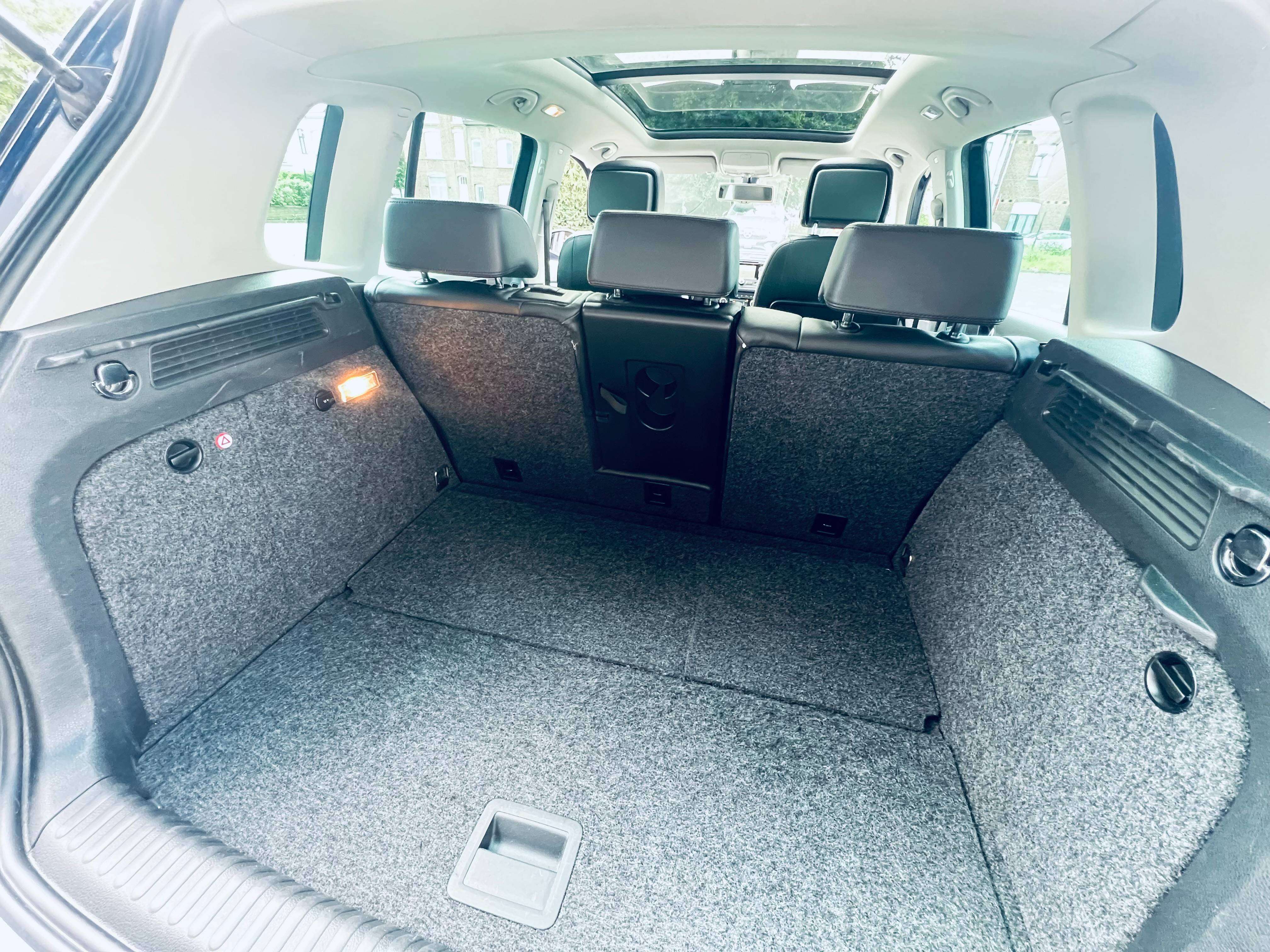 Volkswagen Tiguan 1.4 TSI Sport+NAVI+CUIR+PANO+CARNET+CARPASS