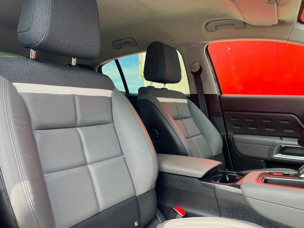 Citroen C5 2.0 BLUE HDI 177 CH CAMERA/RADAR | ENTIÈREMENT RÉVISÉE ET GARANTIE 12 MOIS