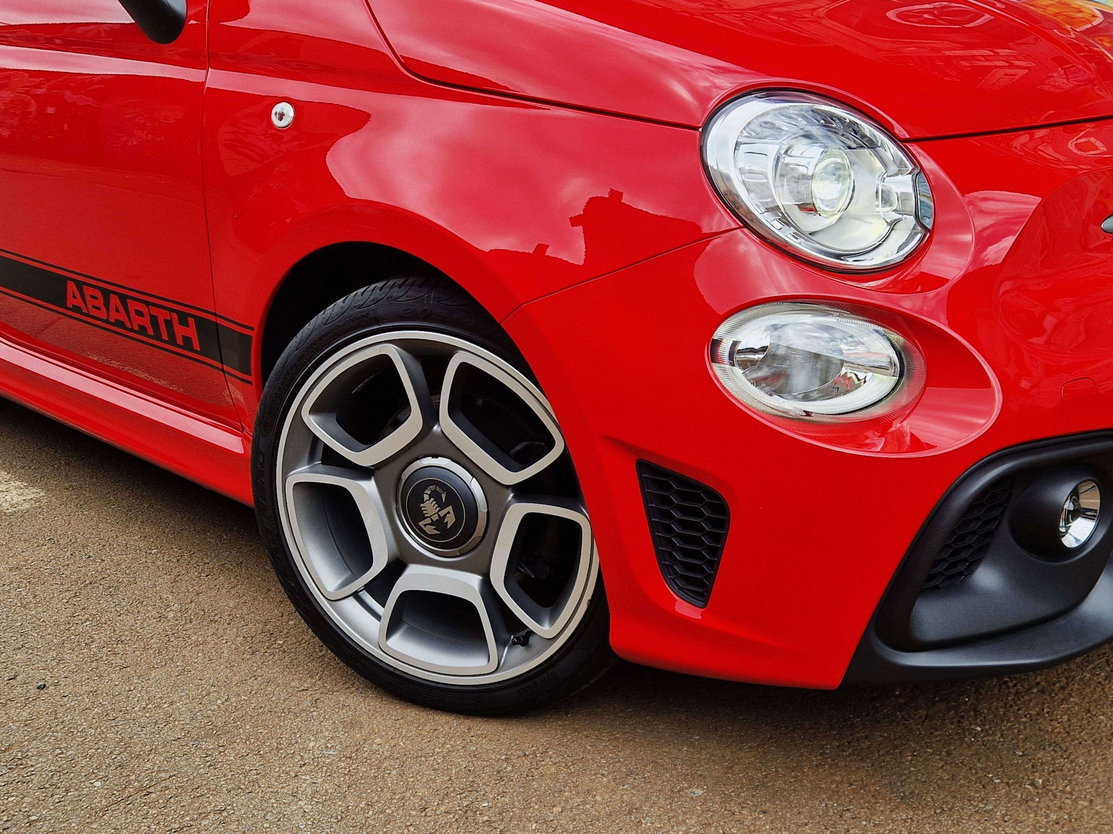Fiat 500 Abarth wagen in nieuwstaat !