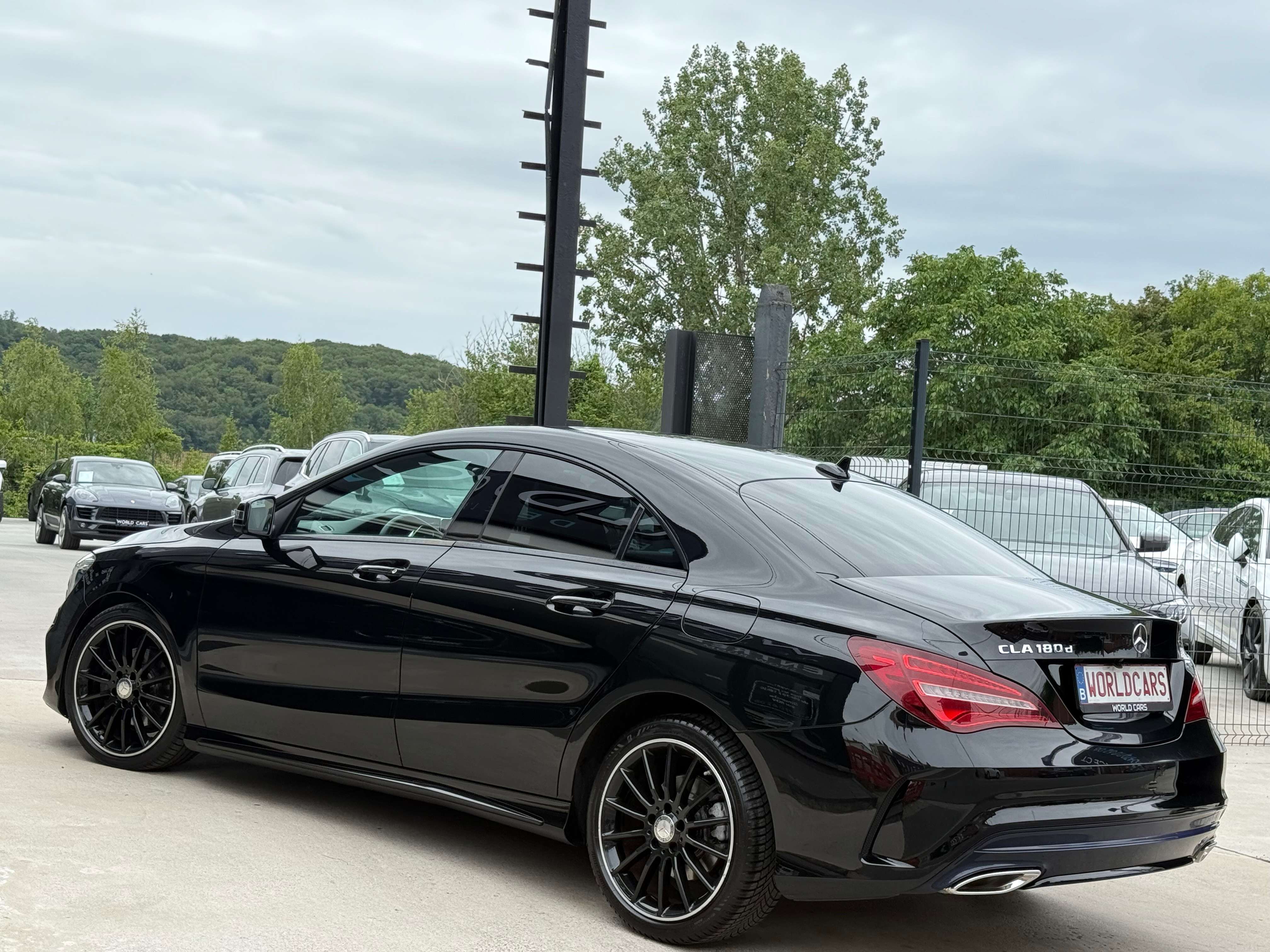 Mercedes-Benz CLA 180 d PACK AMG - NAVIGATION - CAMERA - DRIVE SELECT - GARANTIE 12MOIS