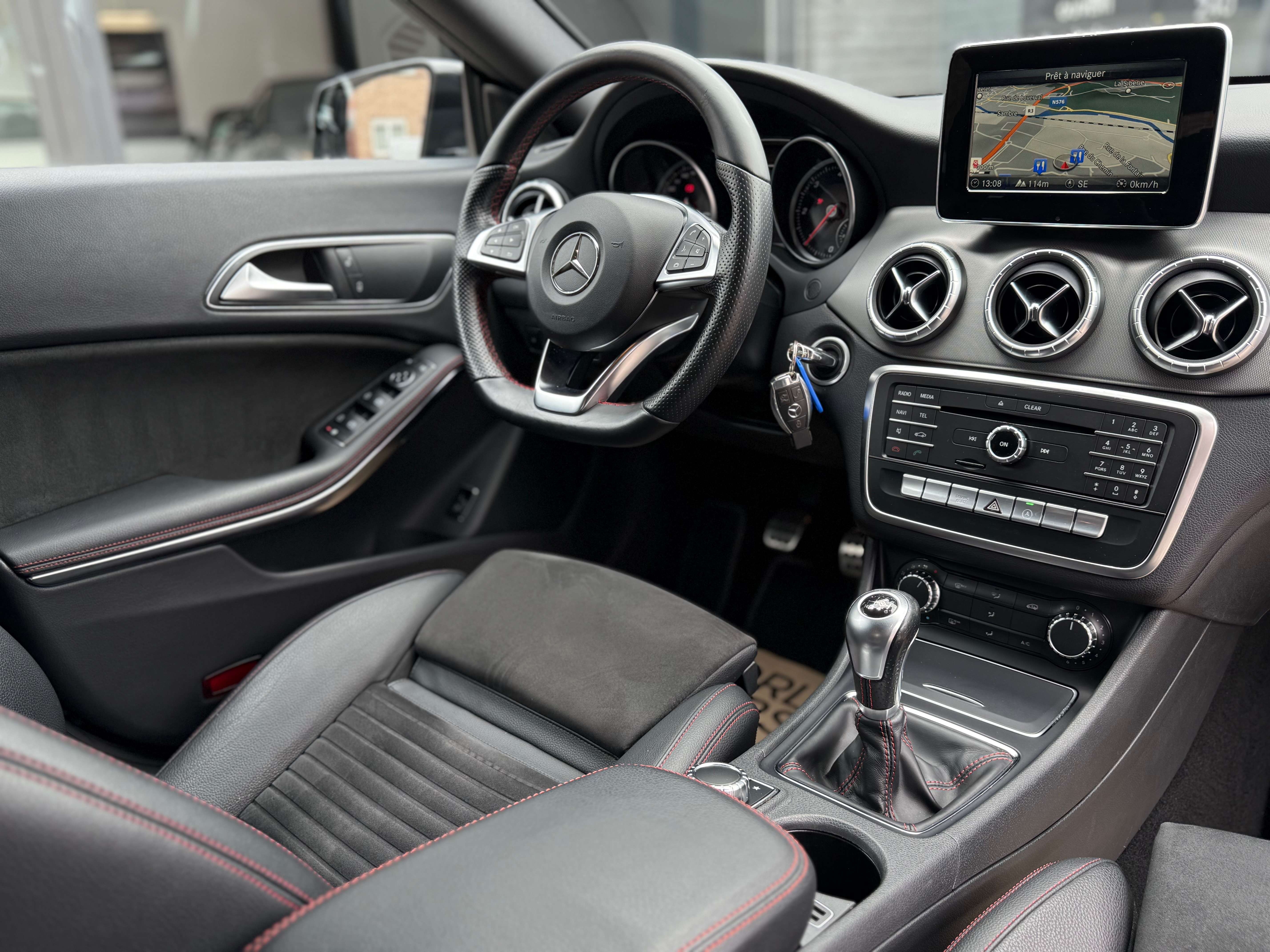 Mercedes-Benz CLA 180 d PACK AMG - NAVIGATION - CAMERA - DRIVE SELECT - GARANTIE 12MOIS