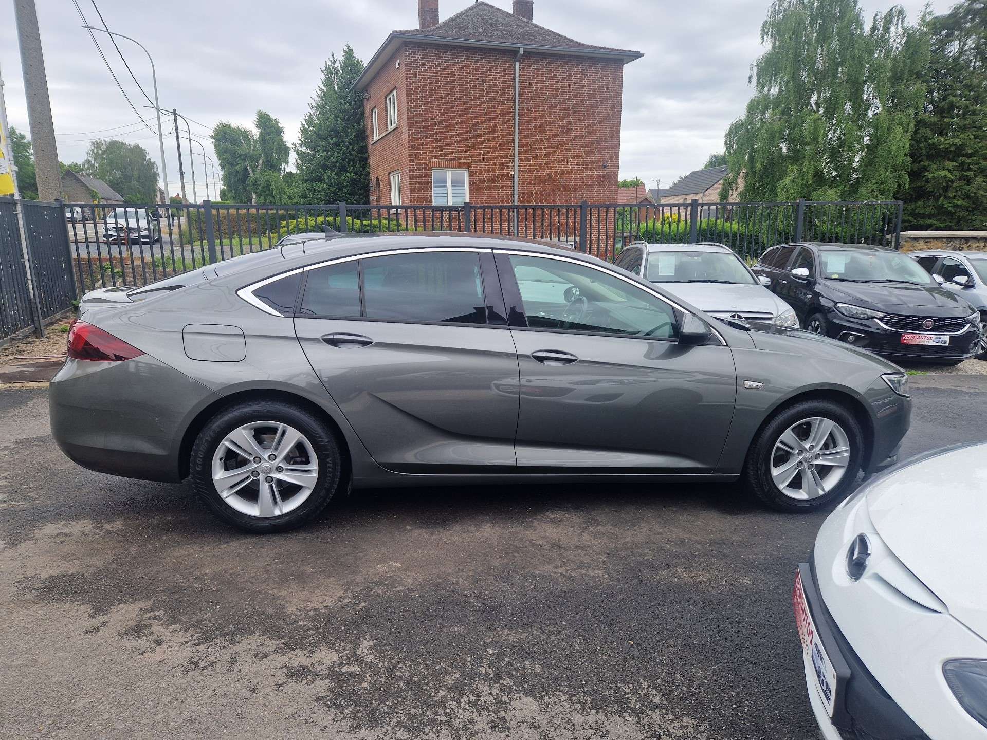 Opel Insignia Grand Sport 1.6 CDTI Edition Automatique (EU6.2)