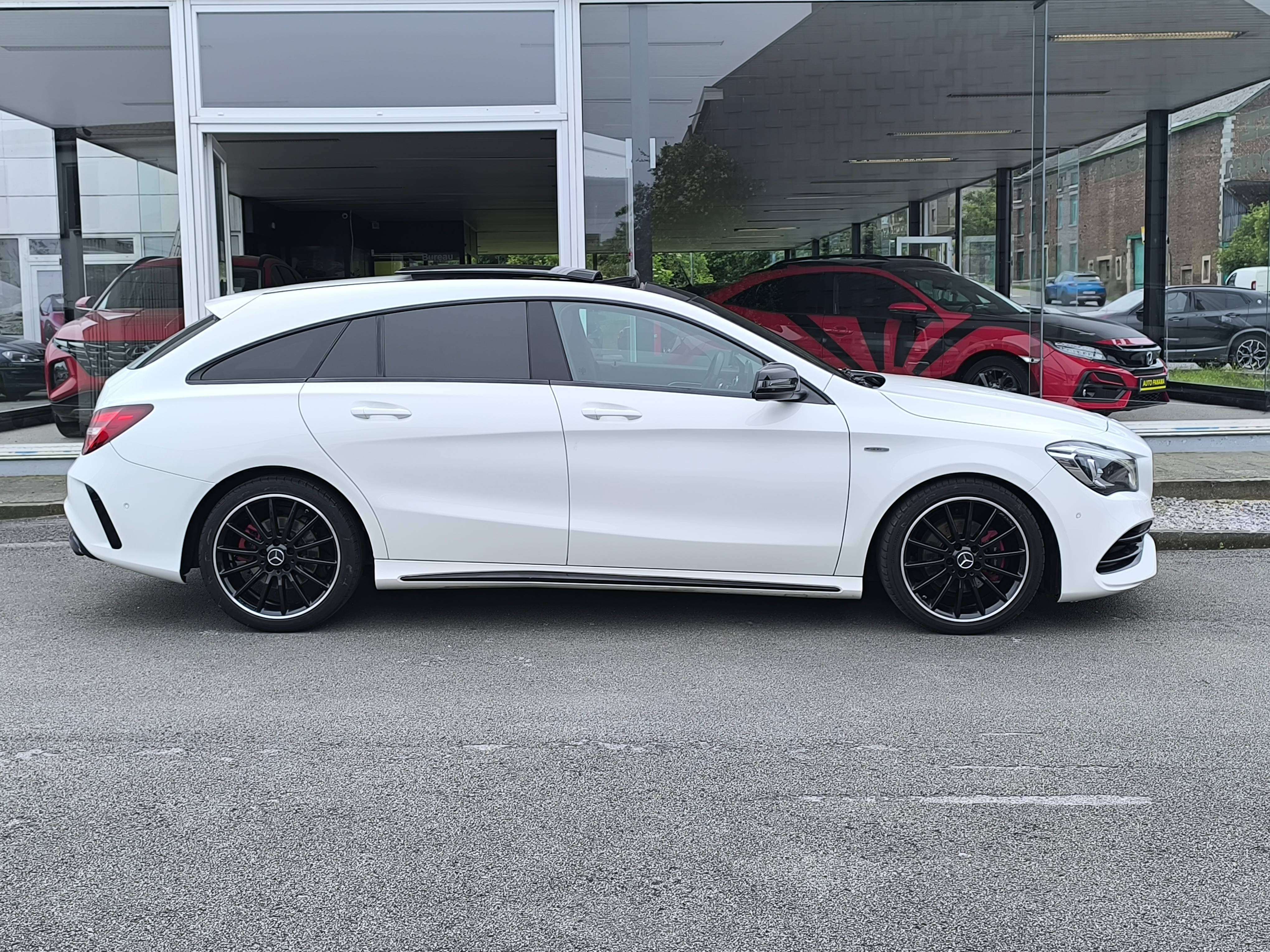 Mercedes-Benz CLA 180 SHOOTING BREAK PACK AMG NIGHT TOIT PANO CUIR  FULL