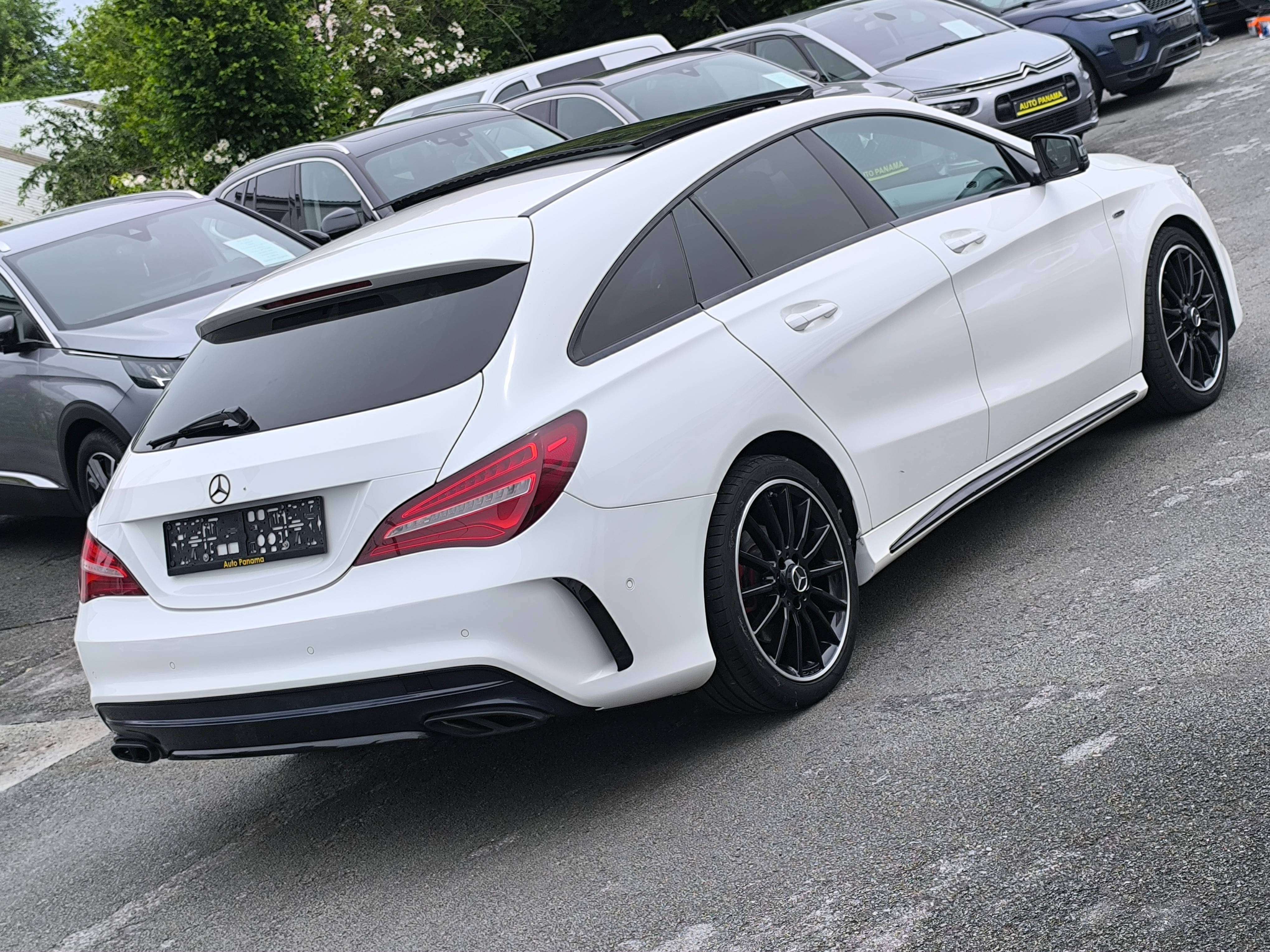 Mercedes-Benz CLA 180 SHOOTING BREAK PACK AMG NIGHT TOIT PANO CUIR  FULL
