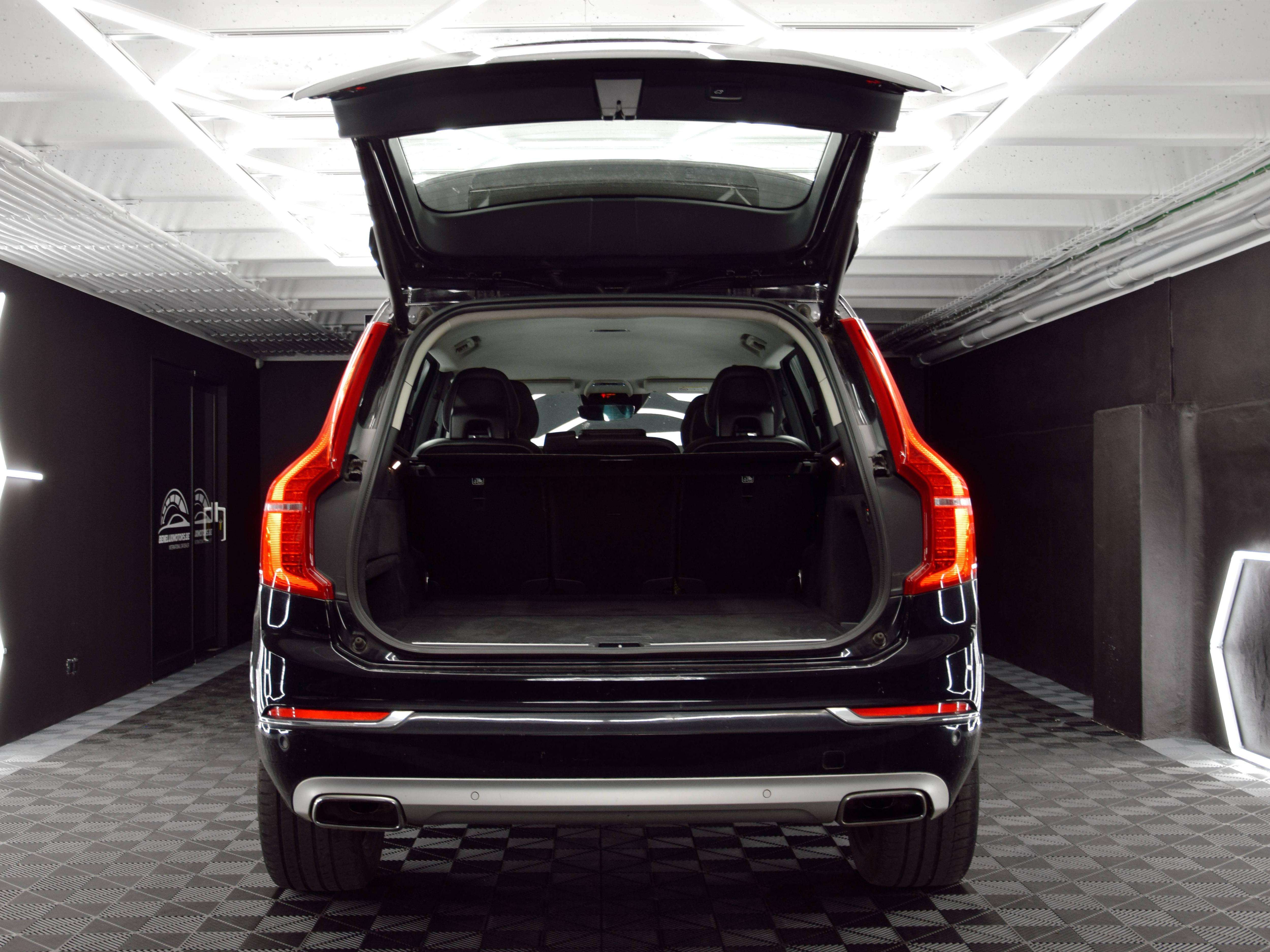 Volvo XC90 XC90 2.0 D5 Eco 4WD Momentum 5pl. Gear.