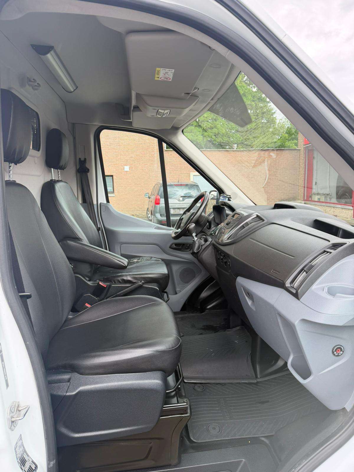 Ford Transit 2.0 TDCI 131 CV CLIM  TVAC