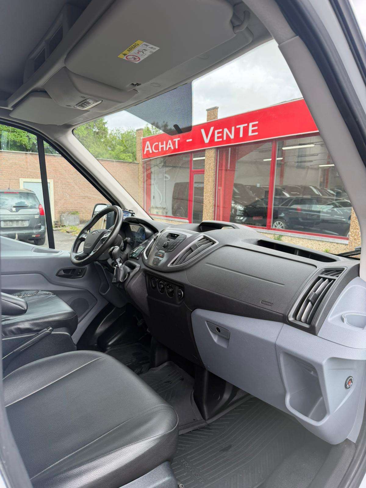 Ford Transit 2.0 TDCI 131 CV CLIM  TVAC