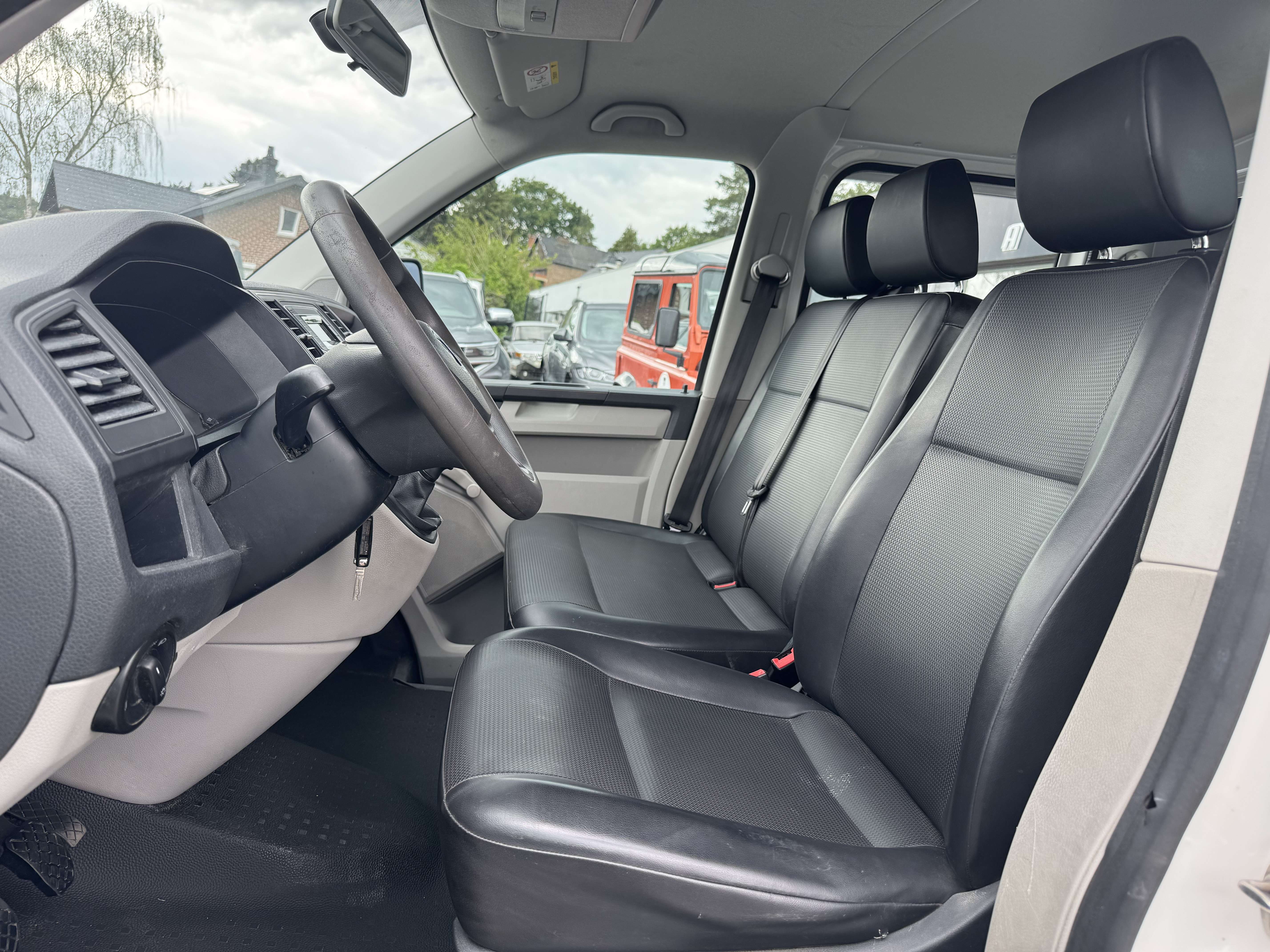 Volkswagen T6 Transporter 2.0 TSI / DOUBLE CABINE / PLATEAU / LAADBAK