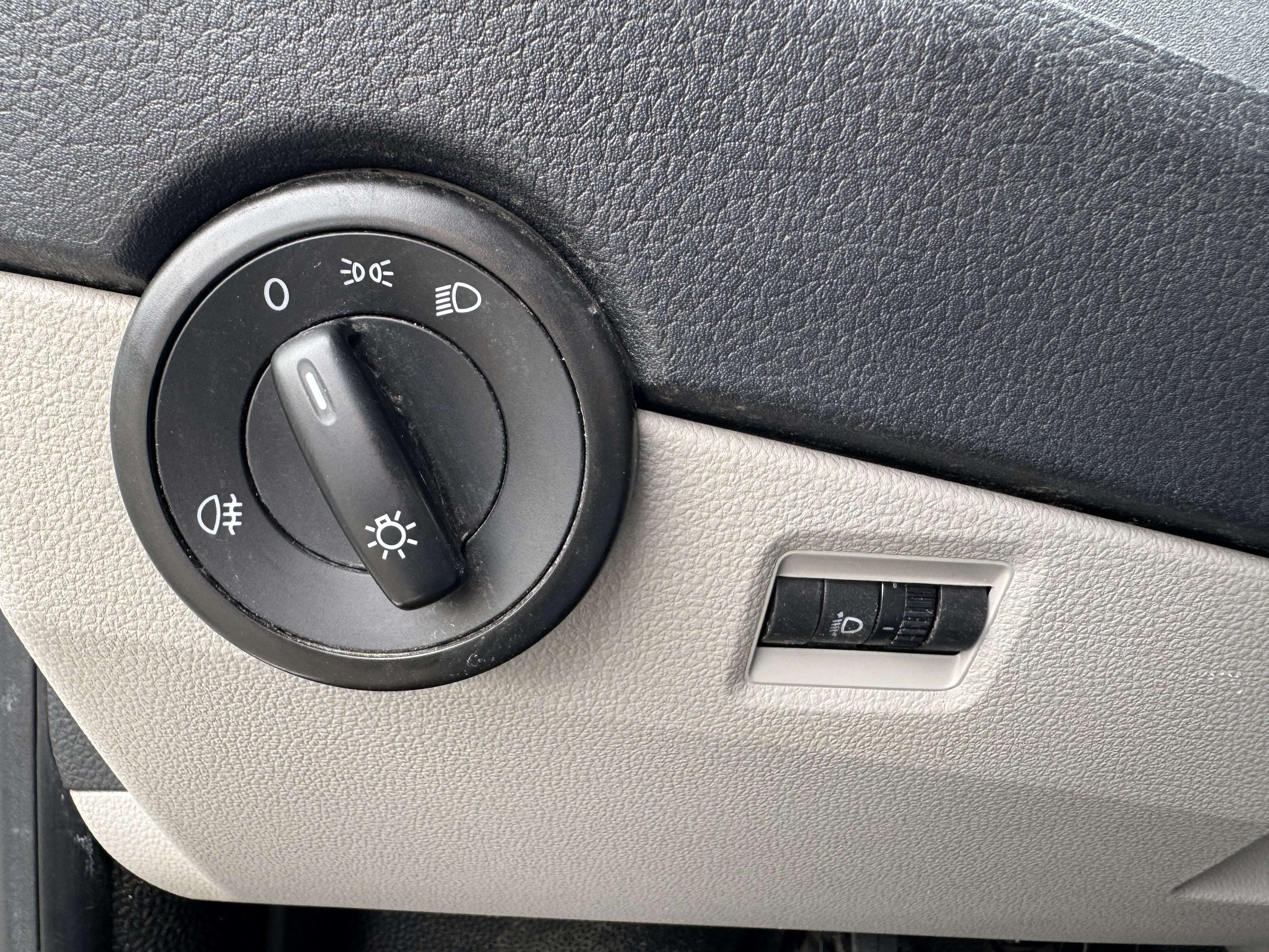 Volkswagen T6 Transporter 2.0 TSI / DOUBLE CABINE / PLATEAU / LAADBAK