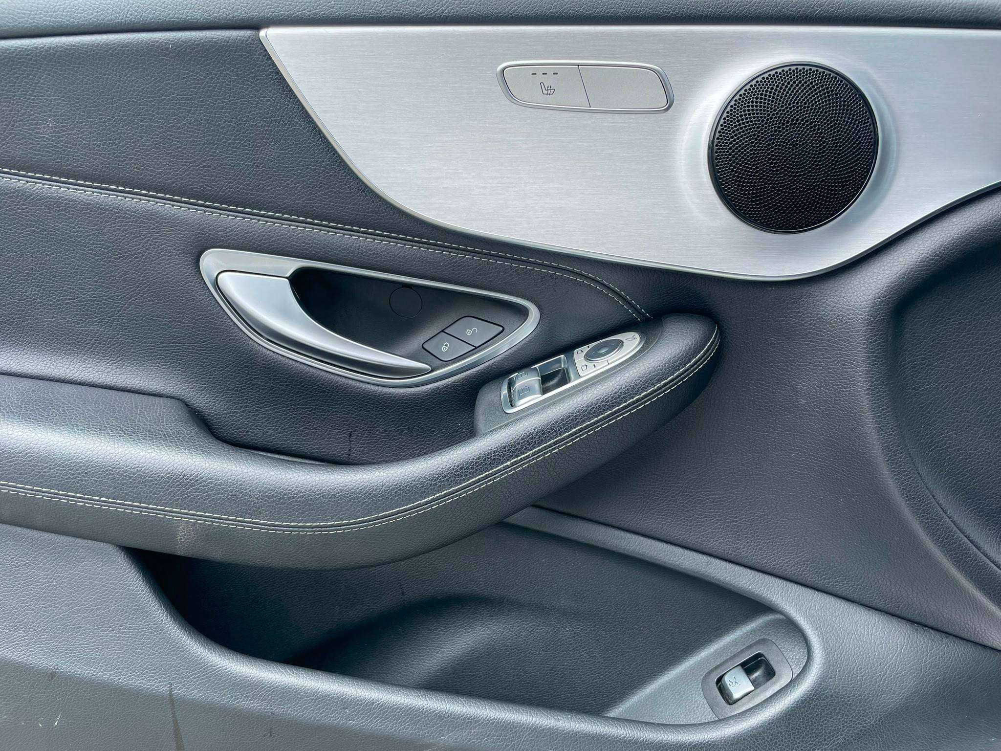 Mercedes-Benz C 180 Coupe 431,66€ PAR MOIS 0% SANS FRAIS !!/ PACK AMG / TOIT PANO / RADAR AV AR / CUIR / START AND STOP