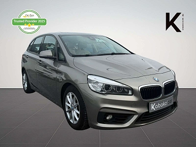 BMW 218 Active Tourer 218 d / Toit ouvrant / Navi / Clim / Cuir