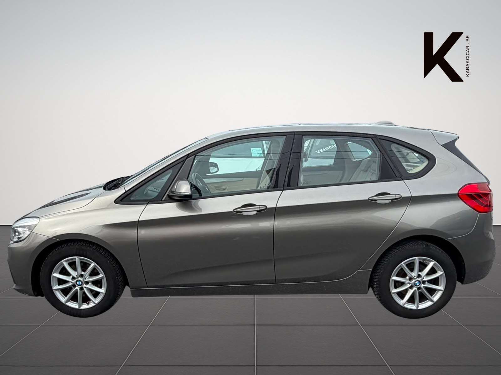 BMW 218 Active Tourer 218 d / Toit ouvrant / Navi / Clim / Cuir