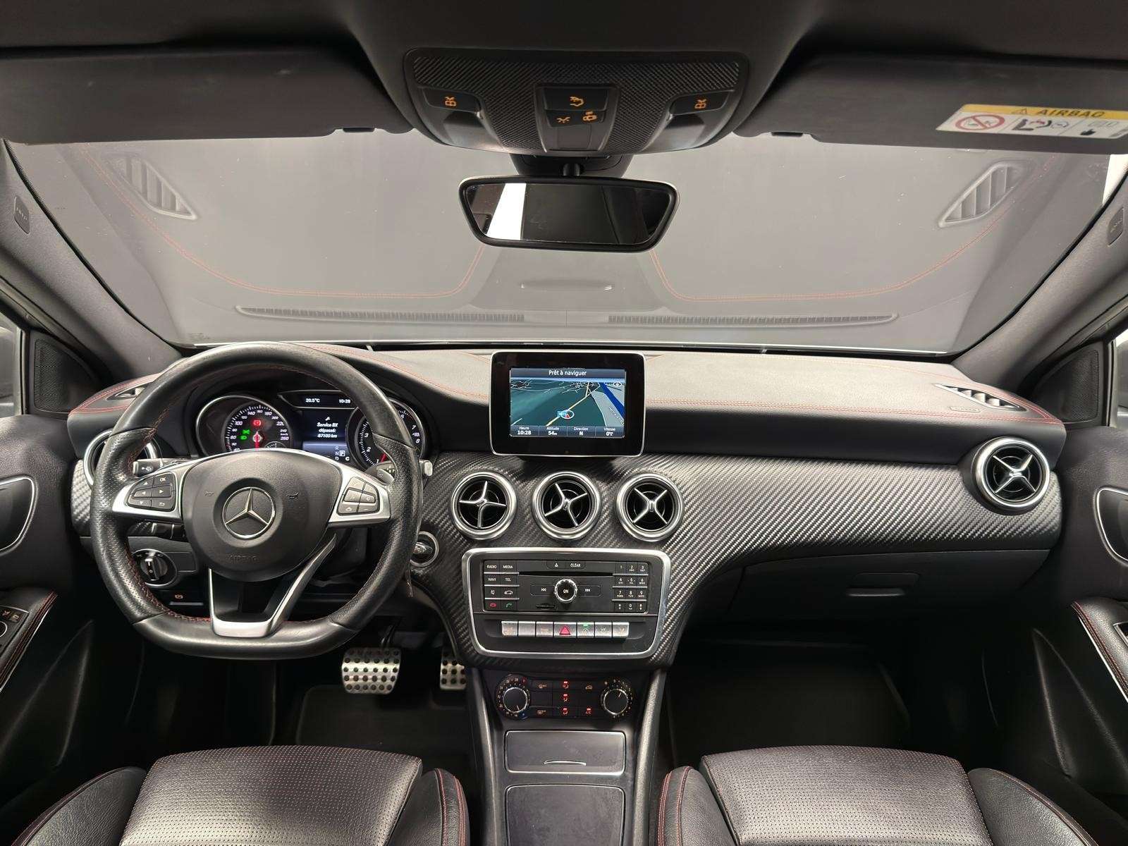 Mercedes-Benz A 200 A 200**PACK AMG**BOITE-AUTO**GPS*LED*CUIR*G