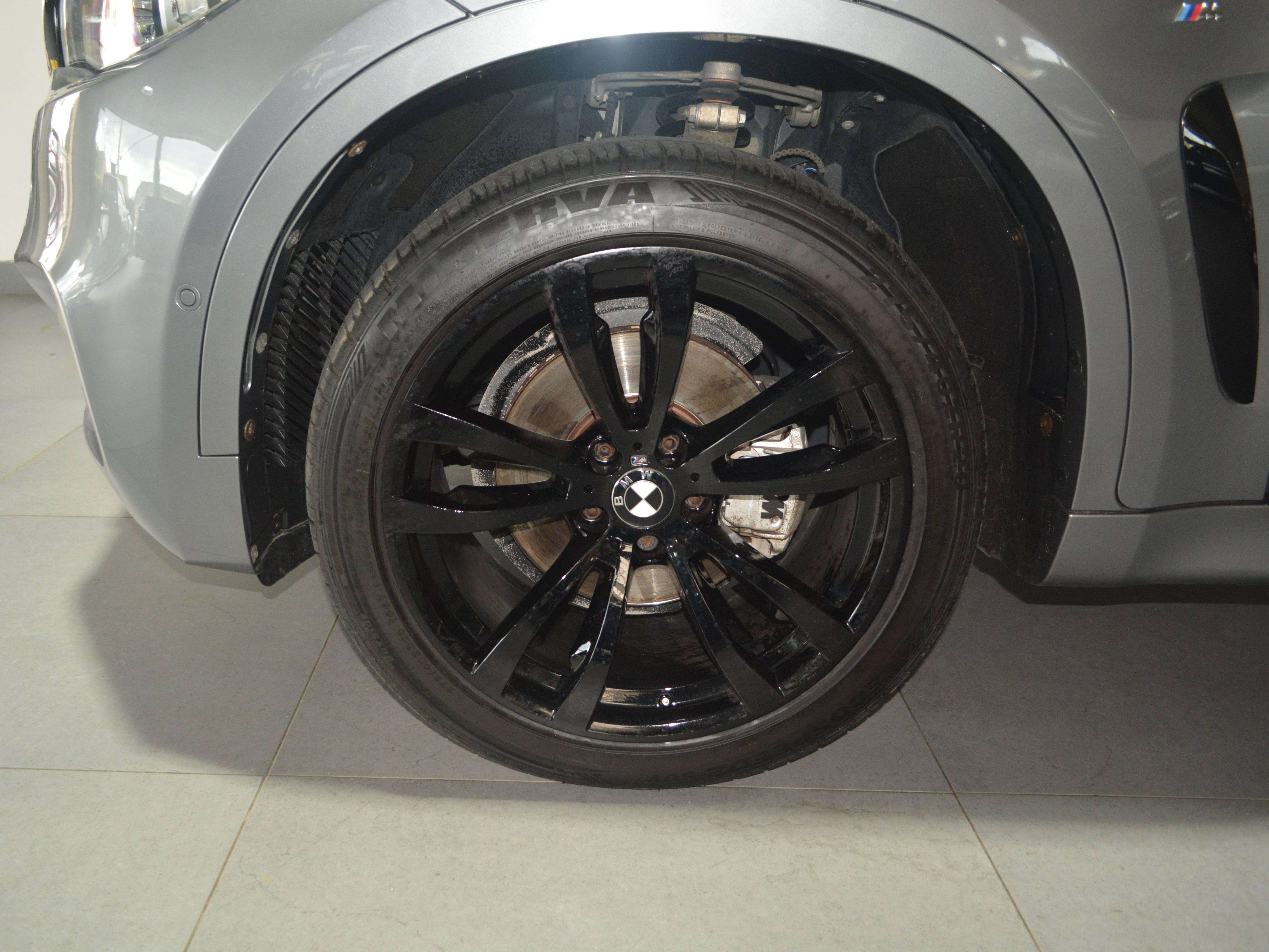BMW X6 X6 3.0 dAS xDrive30 / HEAD-UP / M PACK / SCHUIFDAK / FULL, FULL
