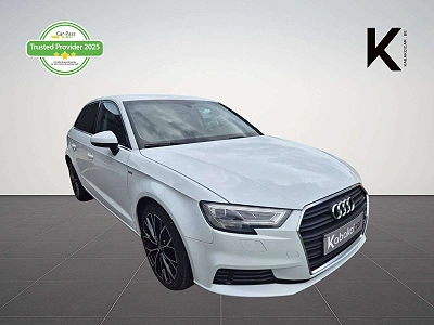 Audi A3 Sportback 1.6 TDi / S-Line Extérieur / Bluethoot / Navigation / Garantie 12 Mois