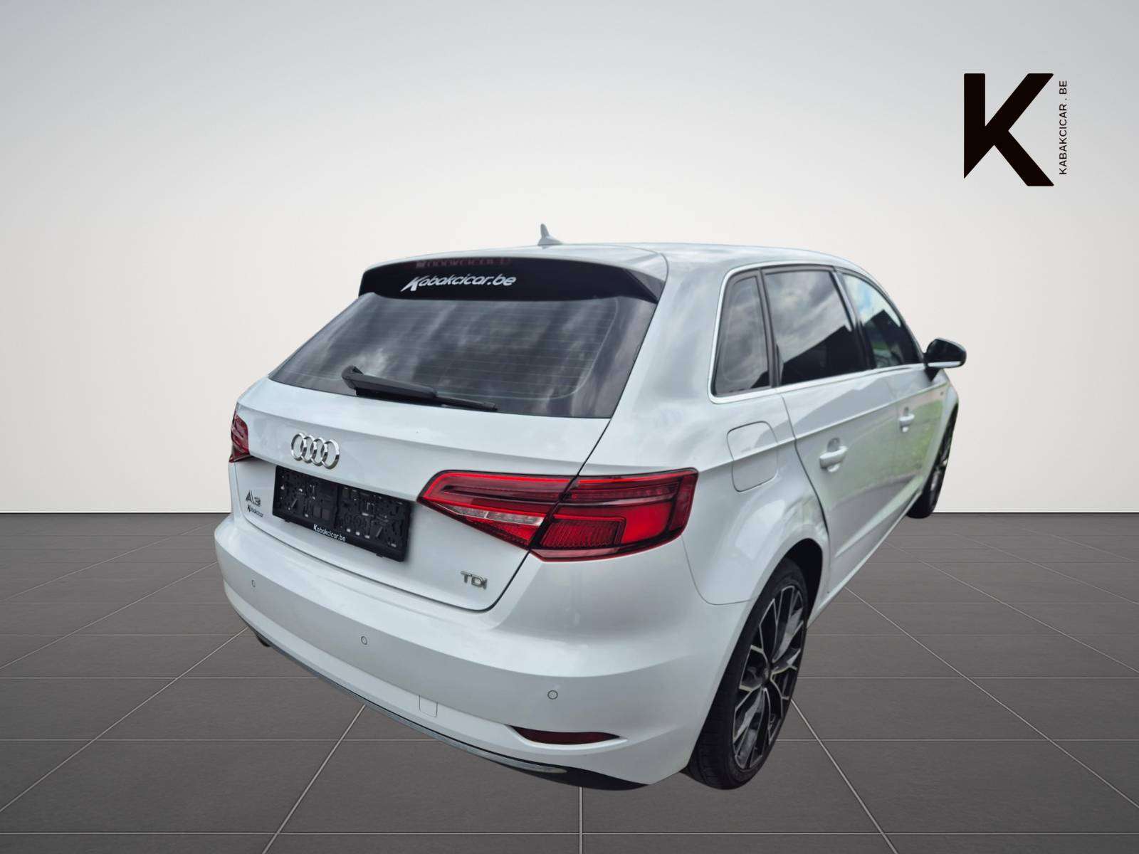 Audi A3 Sportback 1.6 TDi / S-Line Extérieur / Bluethoot / Navigation / Garantie 12 Mois