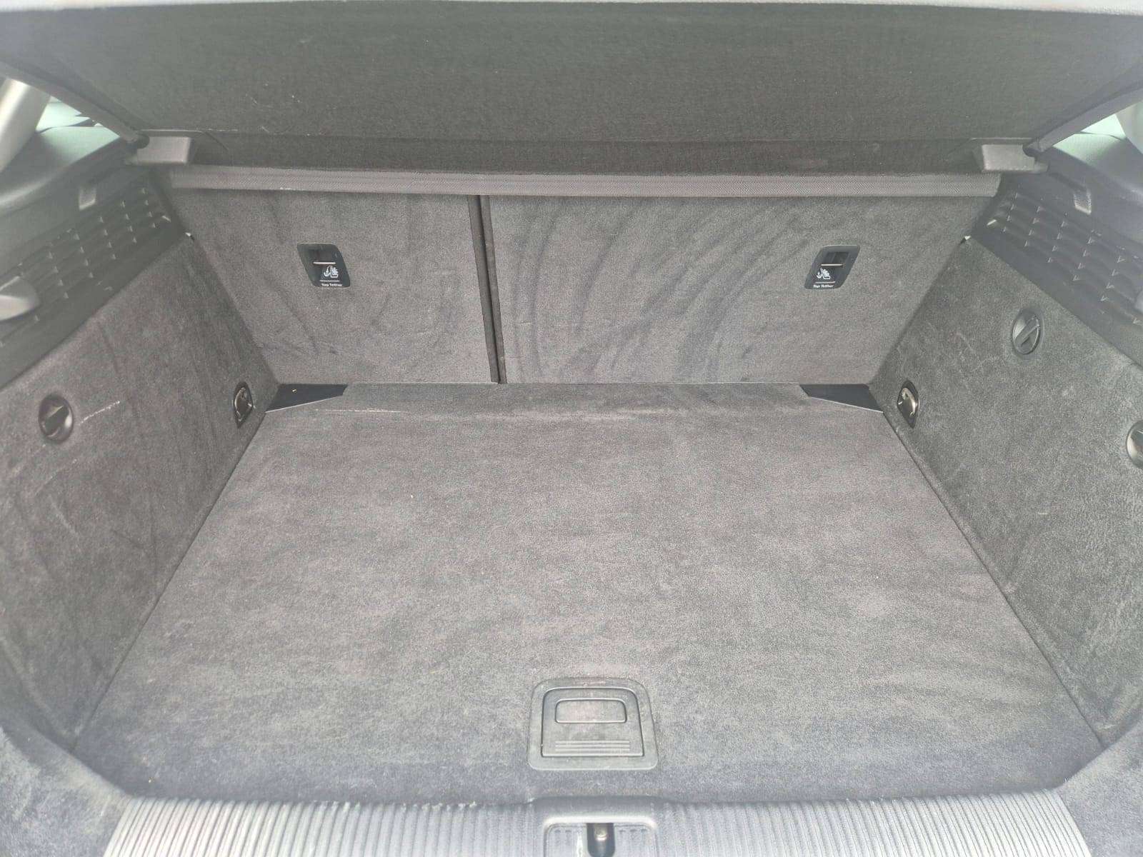 Audi A3 Sportback 1.6 TDi / S-Line Extérieur / Bluethoot / Navigation / Garantie 12 Mois