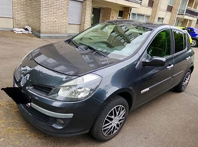 Renault Clio III 1.2 16V 75 RIP CURL 2 5P /Airco