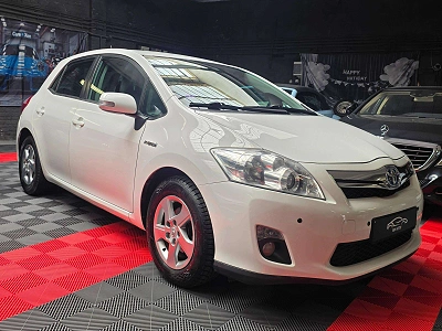 Toyota Auris Auris HEV 1.8i HSD Vendu avec CT