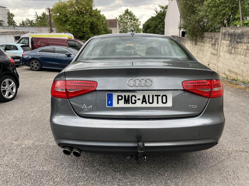 Audi A4 Quattro 2.0 TDI DPF - 177 BV S-tronic 2008 BERLINE Ambition Luxe PHASE 2
