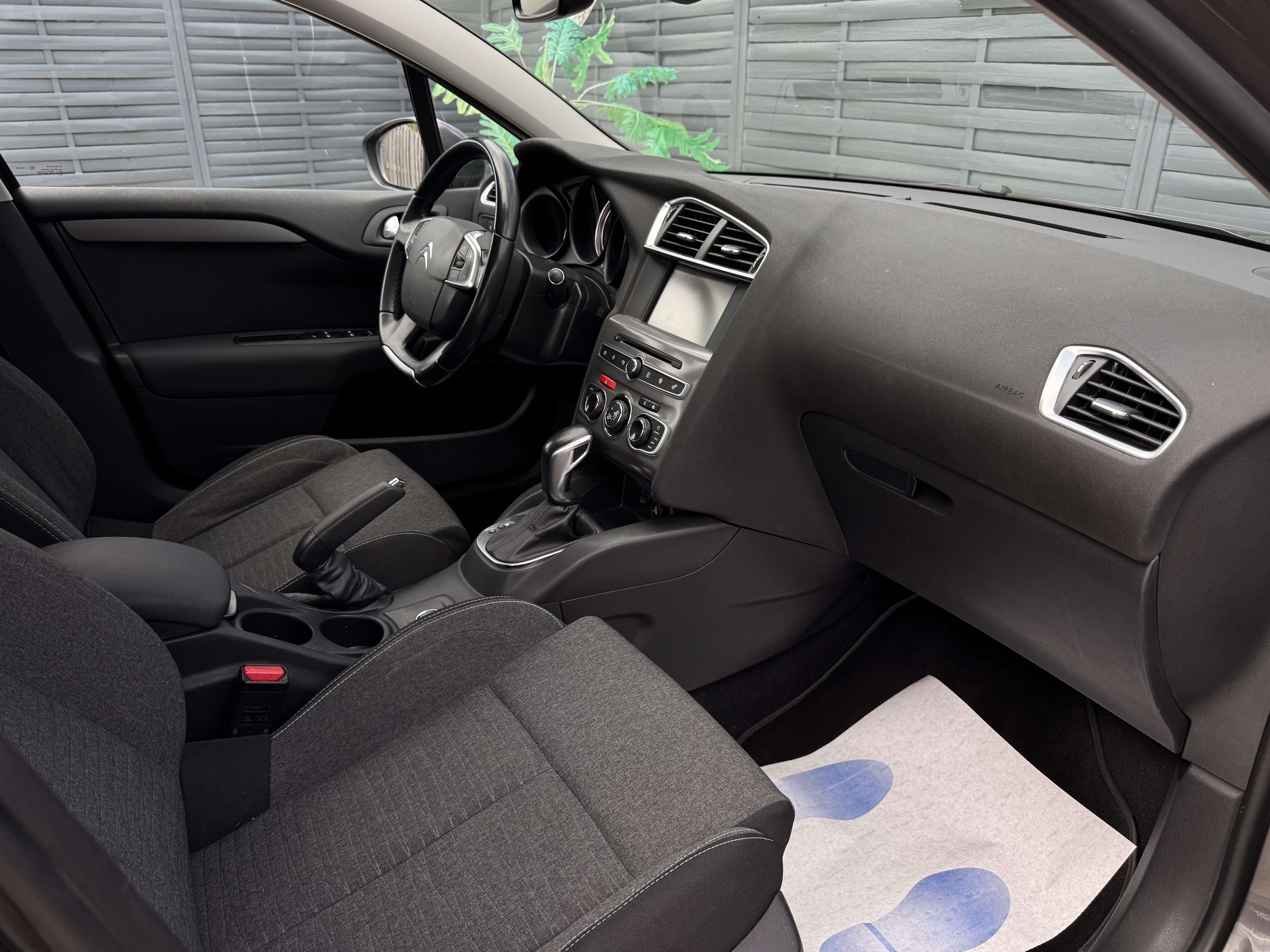 Citroen C4 1.2 */* BOITE AUTO+GPS+CAPTEUR AV-ARR */*