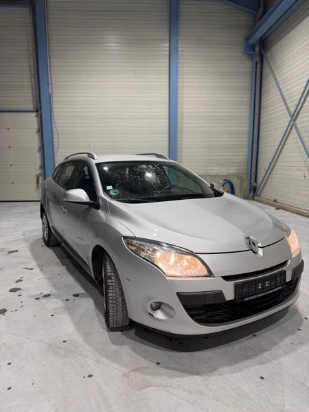 Renault Megane III (3) ESTATE 1.5 DCI 110 ENERGY LIFE ECO2