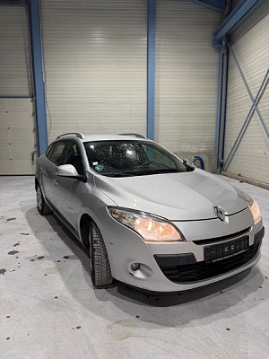 Renault Megane III (3) ESTATE 1.5 DCI 110 ENERGY LIFE ECO2