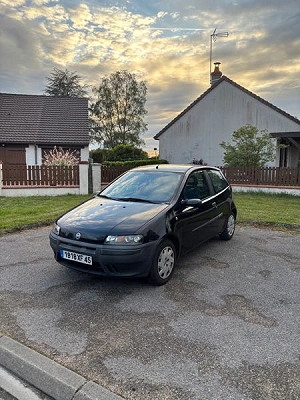 Fiat Punto II (2) 1.2 8V CULT II 3P