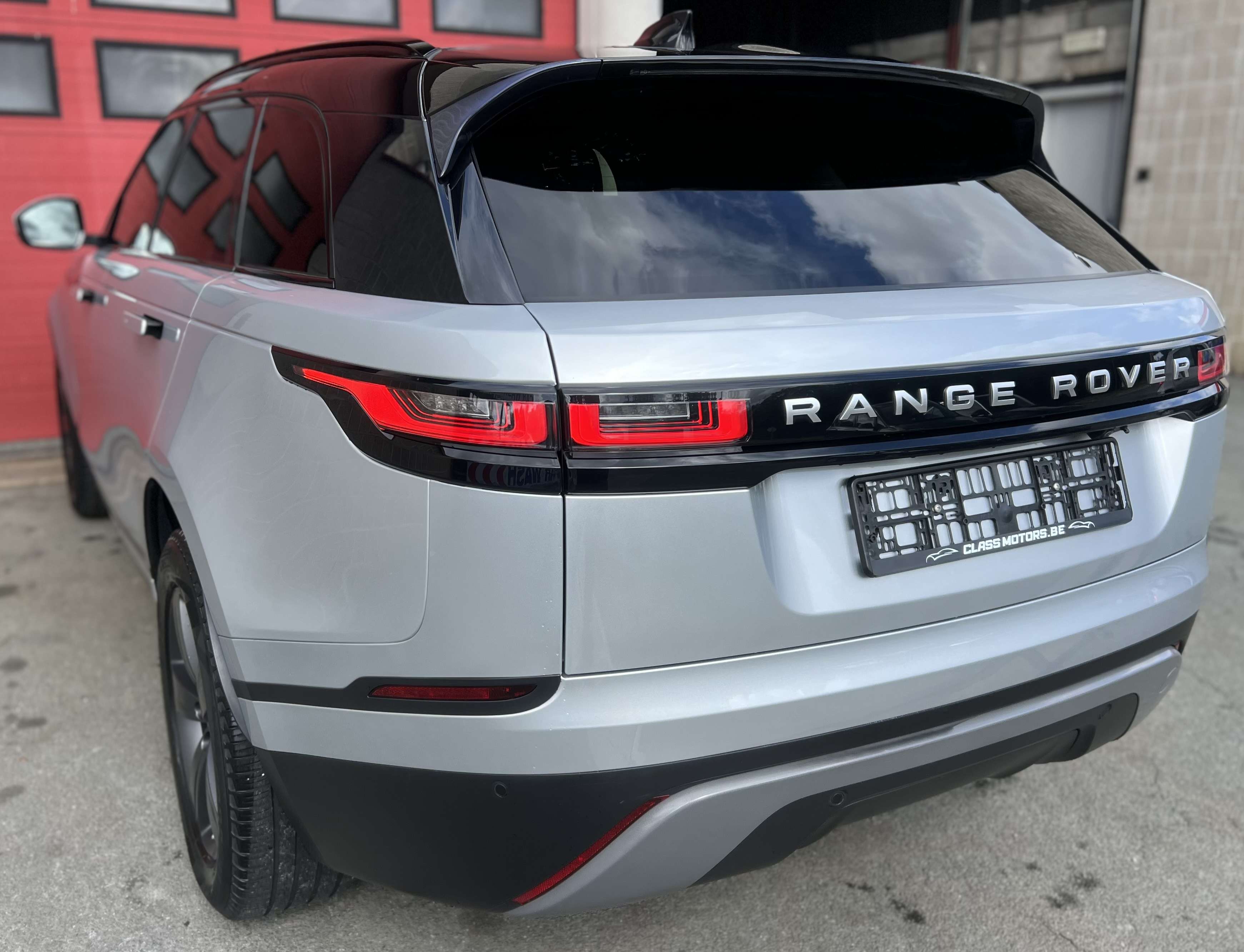 Land Rover Range Rover Velar 2.0 TD4 HSE + CAR-PASS + CAMÉRA + NAVI + PANO