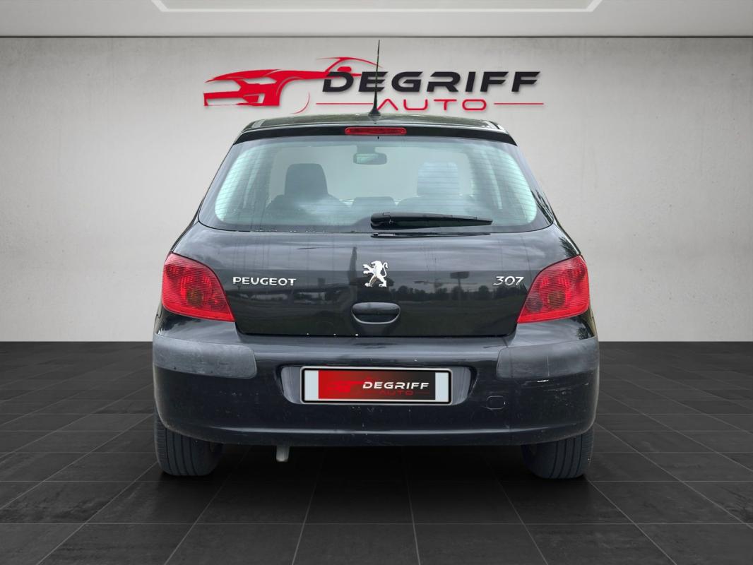 Peugeot 307 1.6i 16V XR Présence